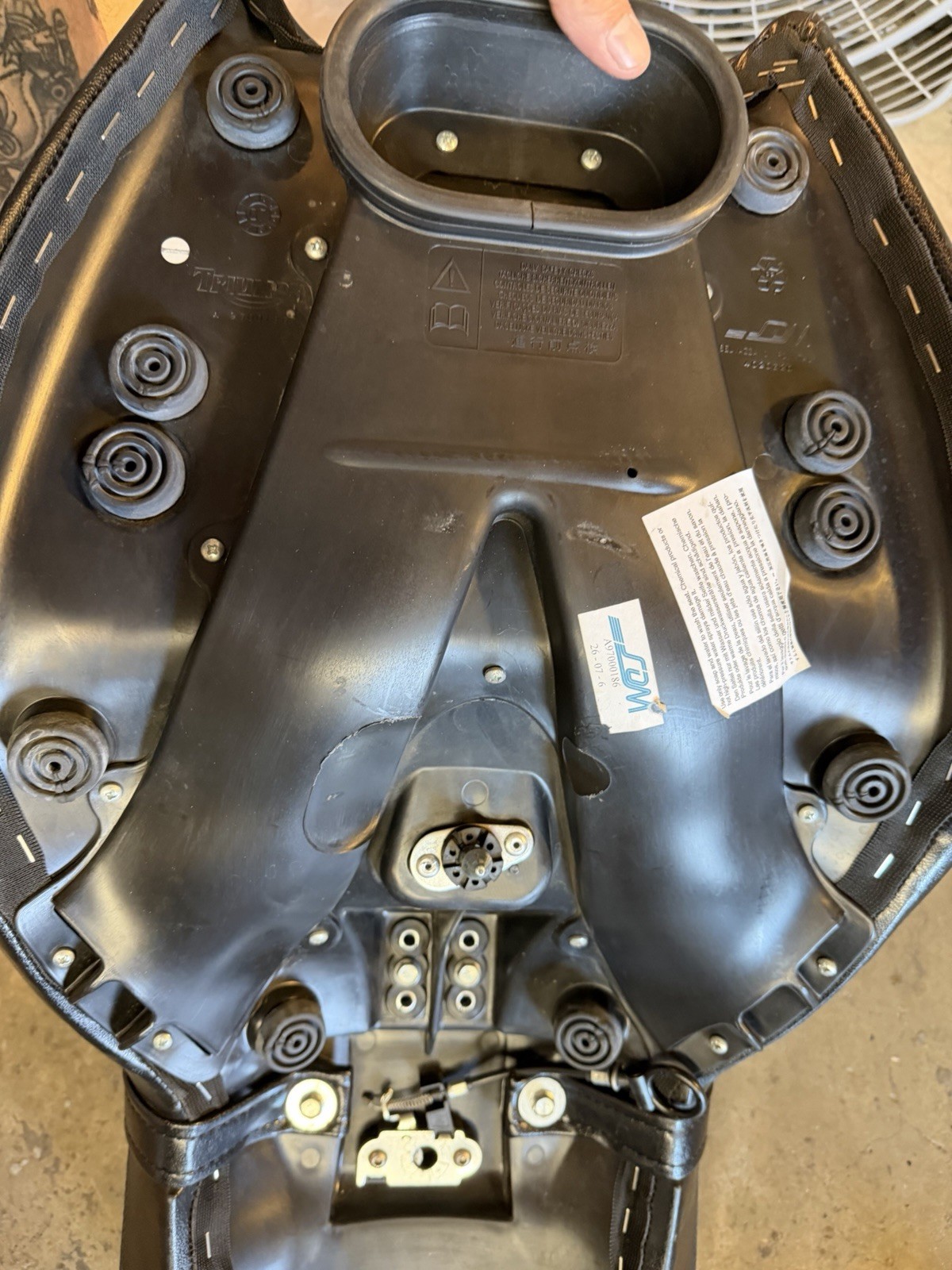 2004 -2019 Triumph Rocket III Roadster, Classic Seat Like New Has All Hardware