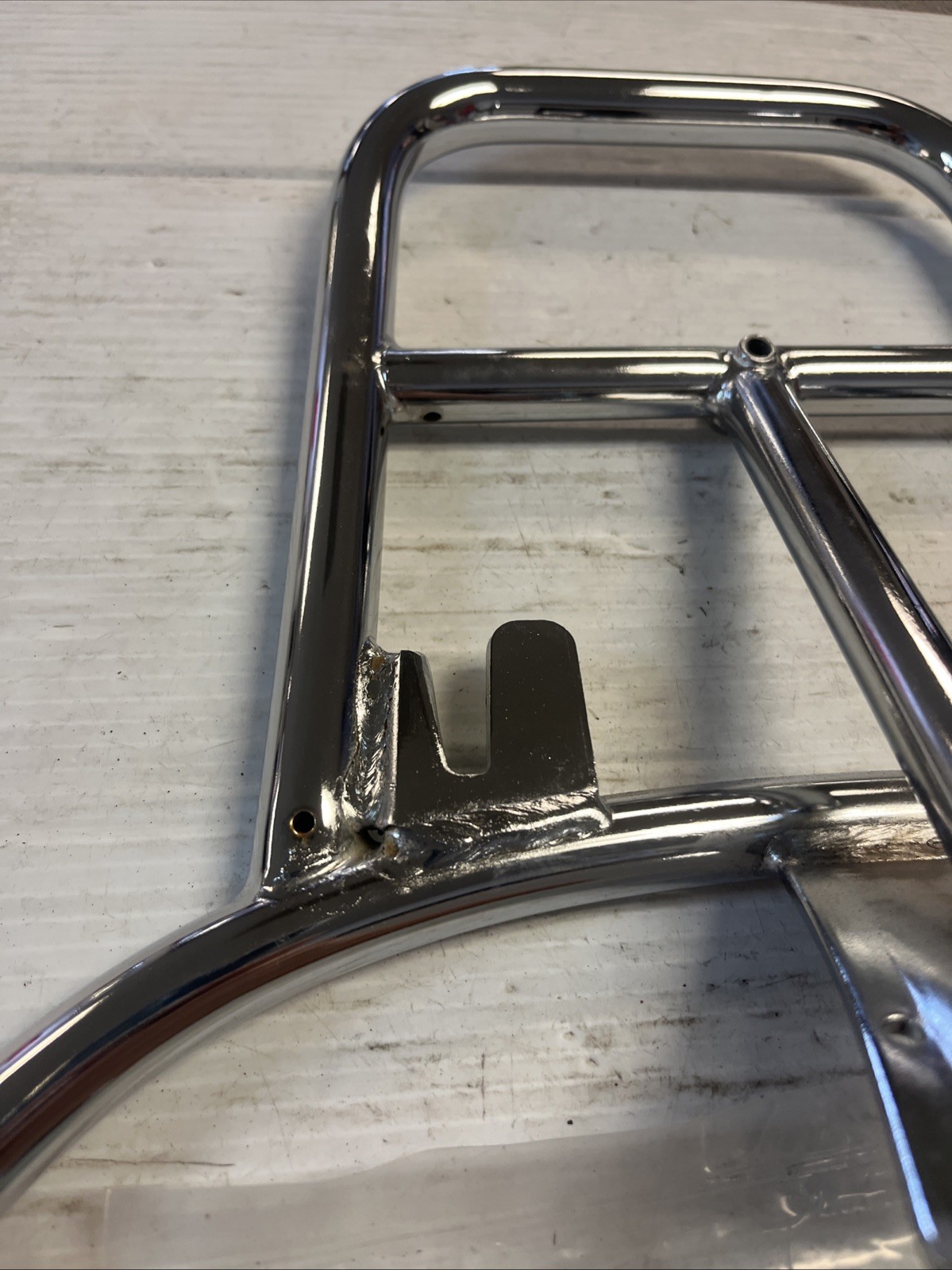 GENUINE PIAGGIO/VESPA REAR LUGGAGE RACK CHROME FOR PRIMAVERA & SPRINTS #1B000815