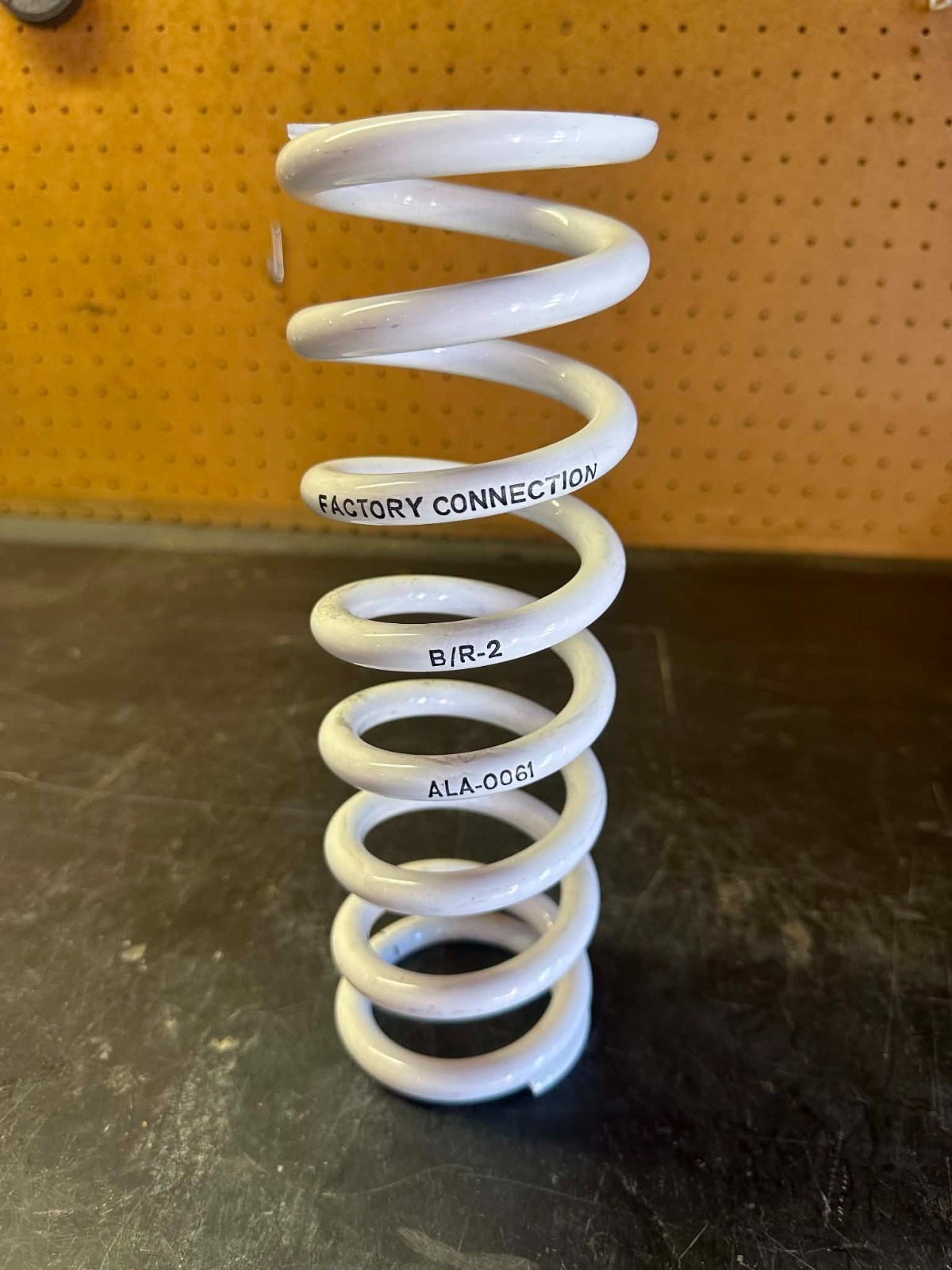 Factory Connection 6.1kg/mm Shock Spring ALA-0061 NEW Suspension Spring