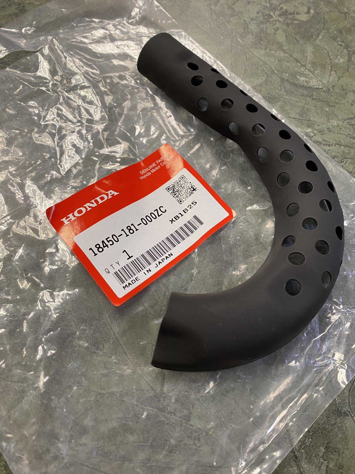 Honda Rear Exhaust Shield Cover B Z50R XR50R XR70R CRF50F CRF70F 18450-181-000ZC