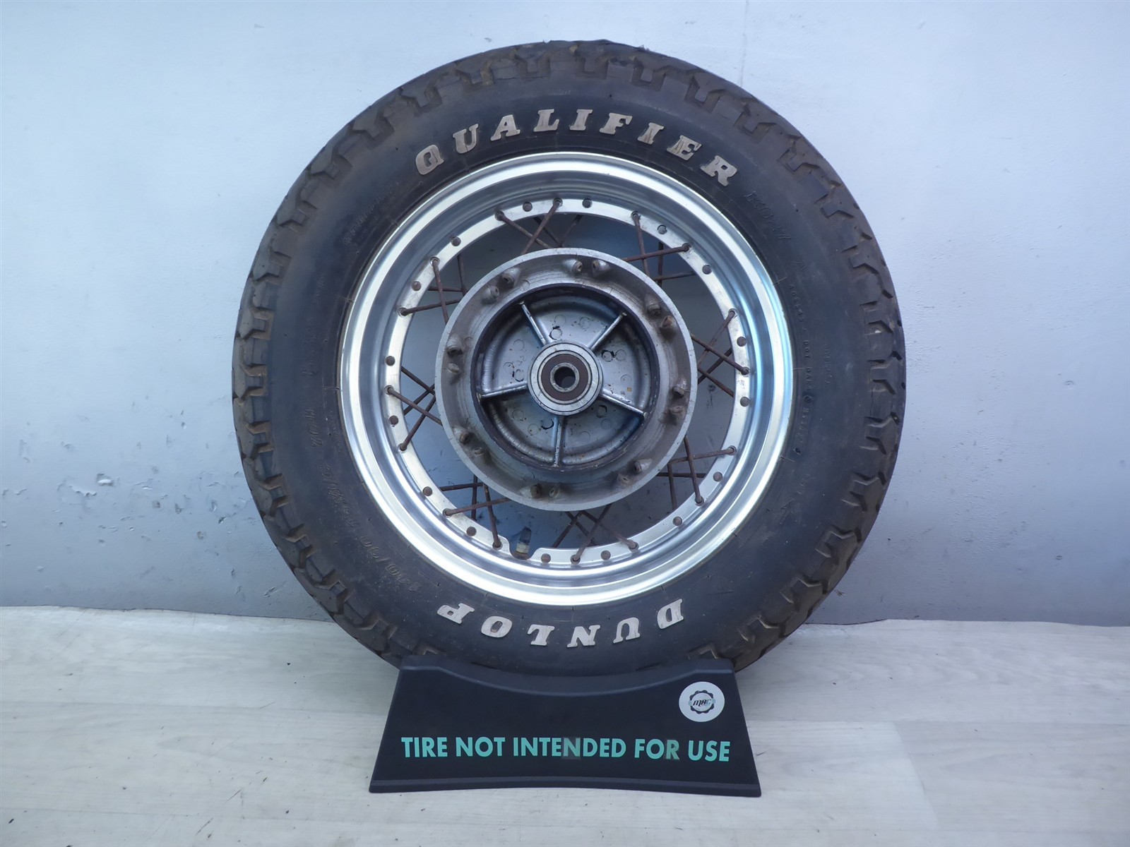 1986 Honda CMX450 Rebel H20831) aluminum rear wheel rim 15in