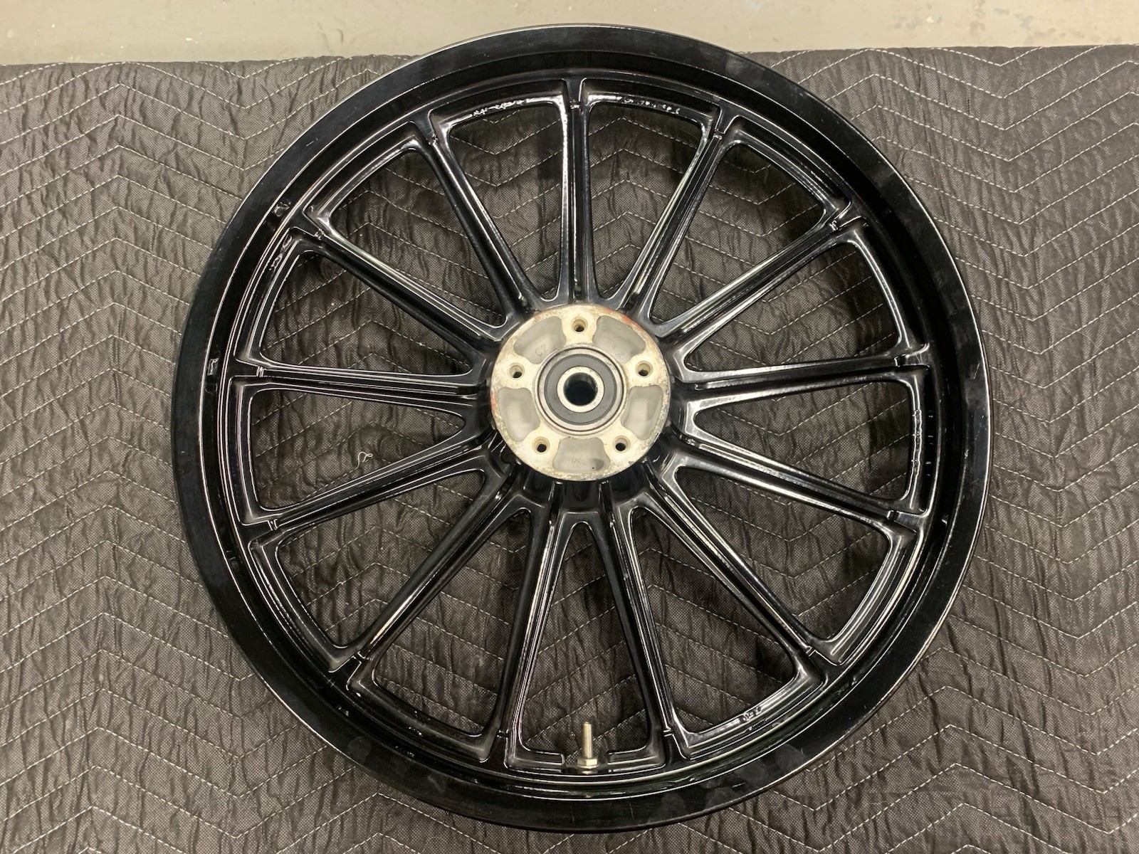 Harley Davidson 19” 13 Spoke Mag Wheel 2000-later Gloss Black Powder Coat