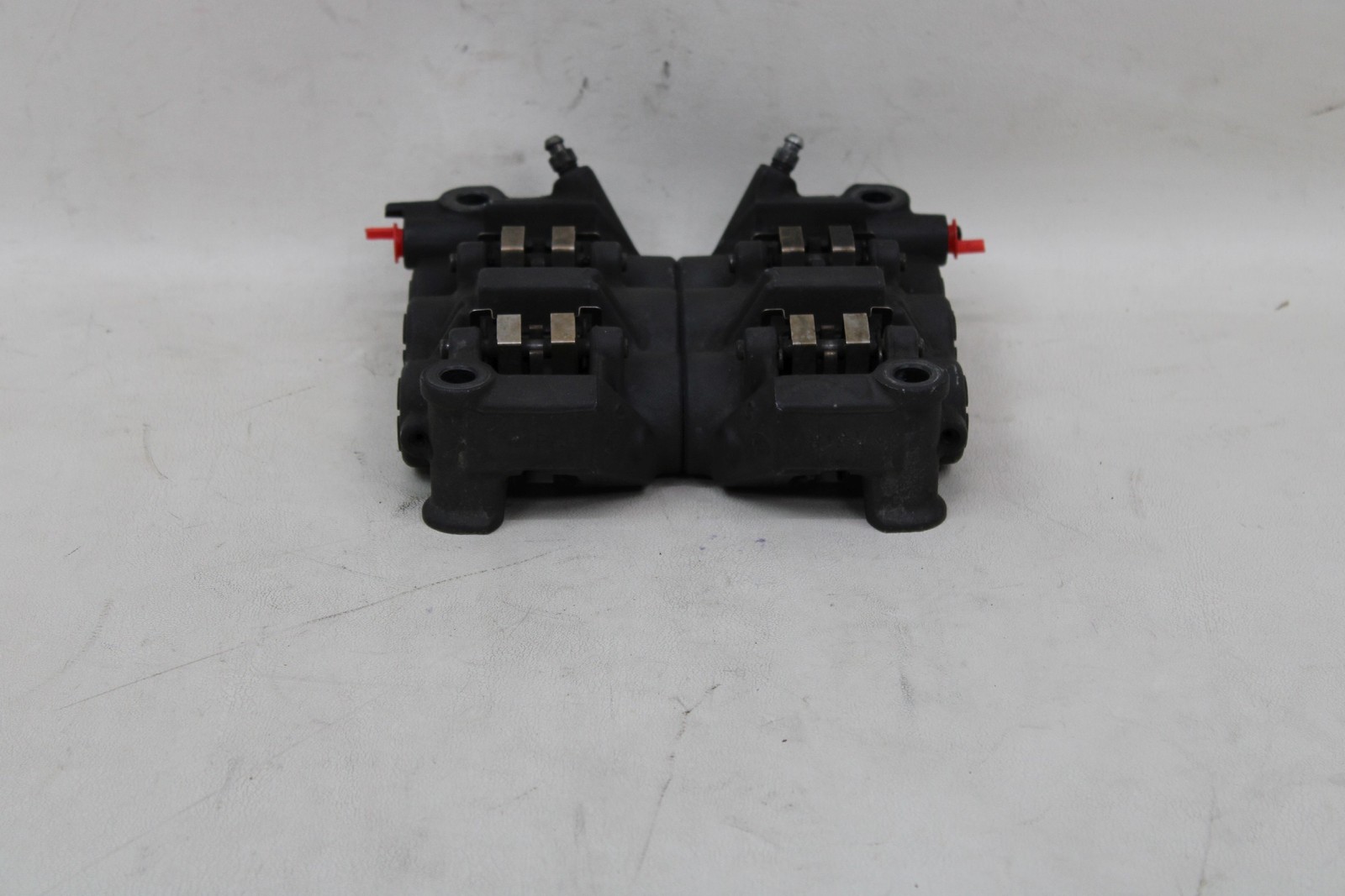 Yamaha R1 YZFR1 04-06 OEM Nissin Front Brake Calipers Caliper 108mm 6 Piston