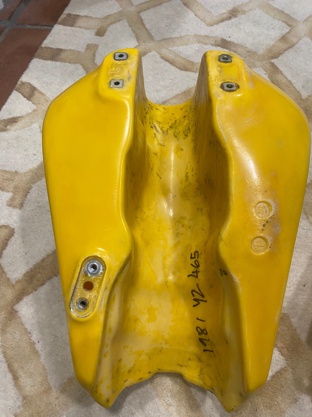1981 Yamaha YZ 465 Fuel tank and side covers OEM!
