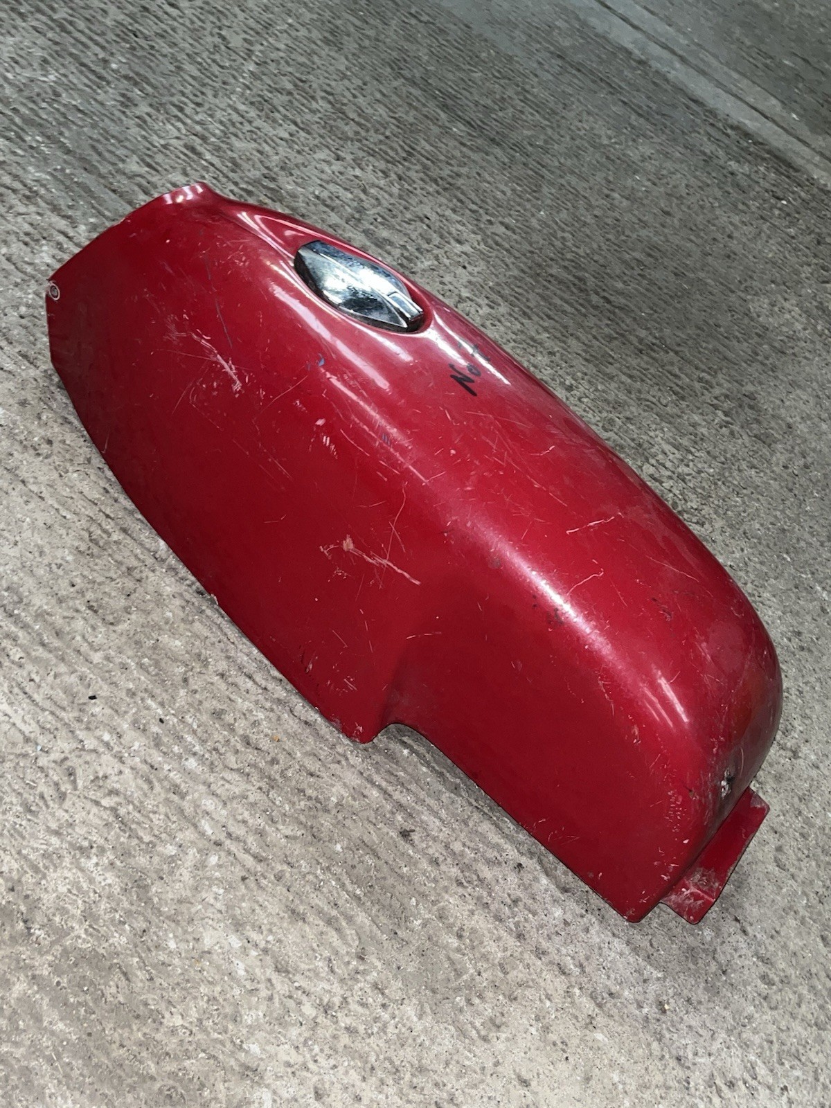 Norton Dominator? Commando? Cafe Racer? Dommi Racer? fuel Tank Fibreglass Lot 2.