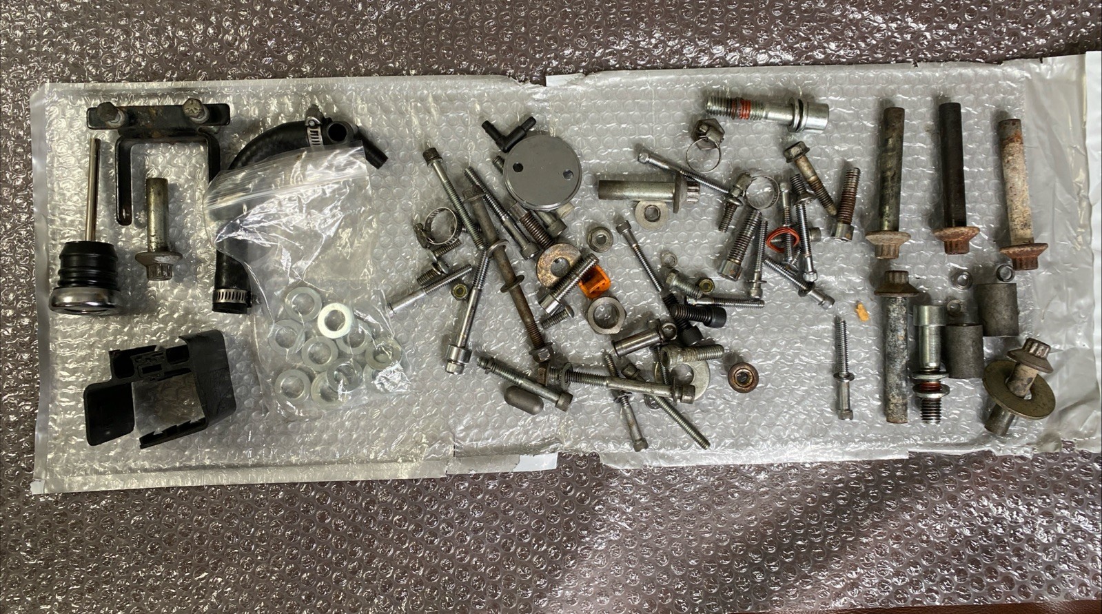 91-03 Harley Sportster XL 883 1200 Engine Motor Hardware Bolts OEM Mounts Spacer