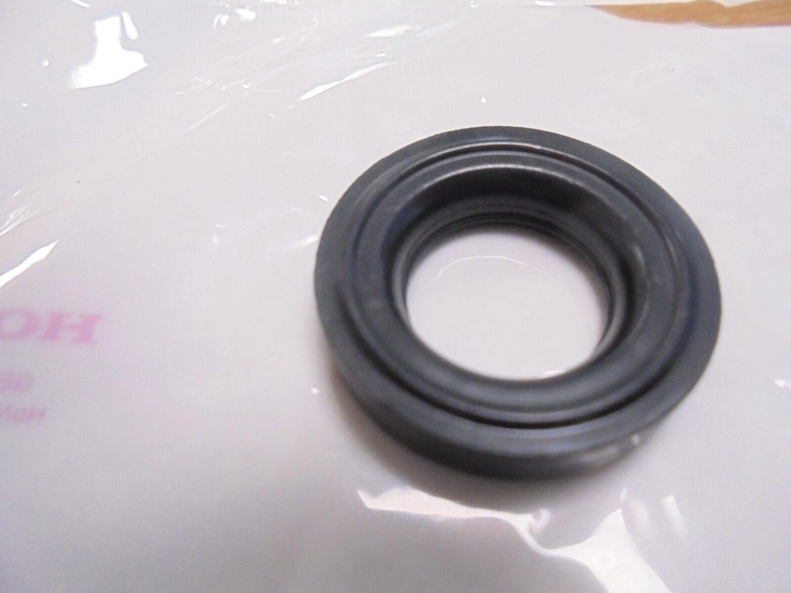 Genuine Honda Cylinder Head Rocker Cam Cover Bolt Rubber New OEM 90543-MV9-670