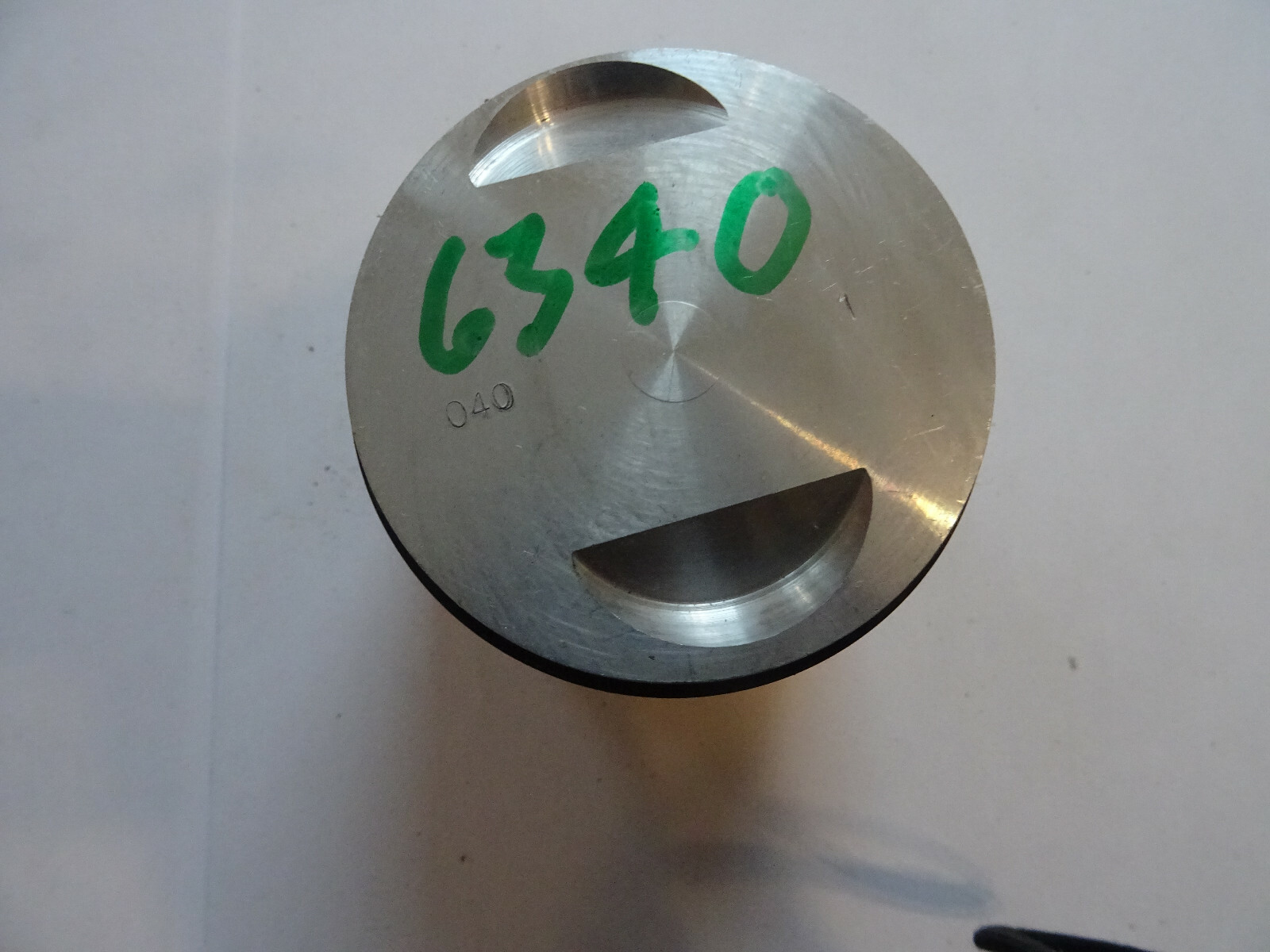 6340 – PISTON NORTON COMMANDO + 0.040” HEPOLITE C/W RINGS – COMBAT TYPE