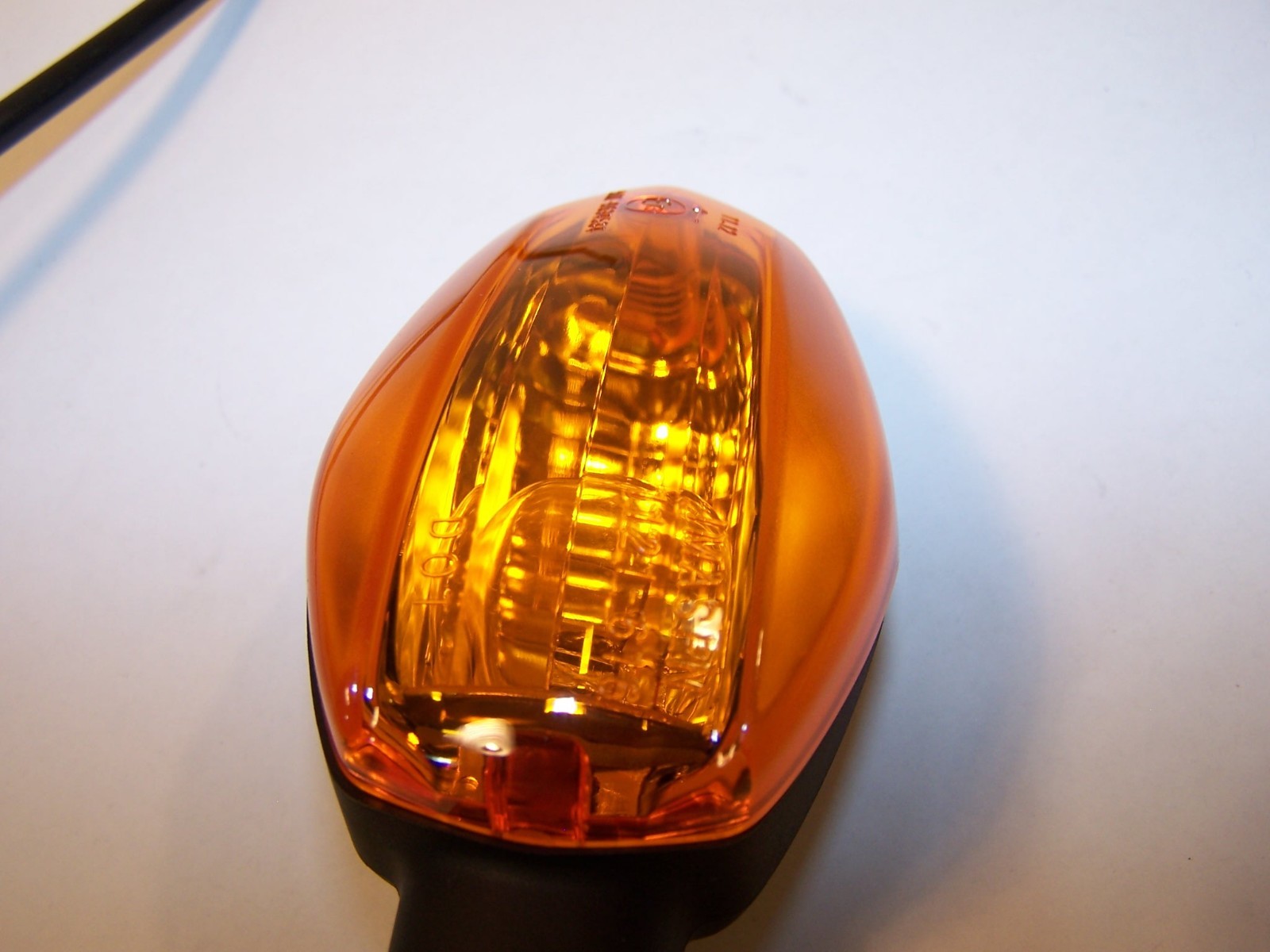 SUZUKI GSXR1000 NEW REAR LEFT TURN SIGNAL 35604-17K00 GSX R 1000 R1000 2017 lm