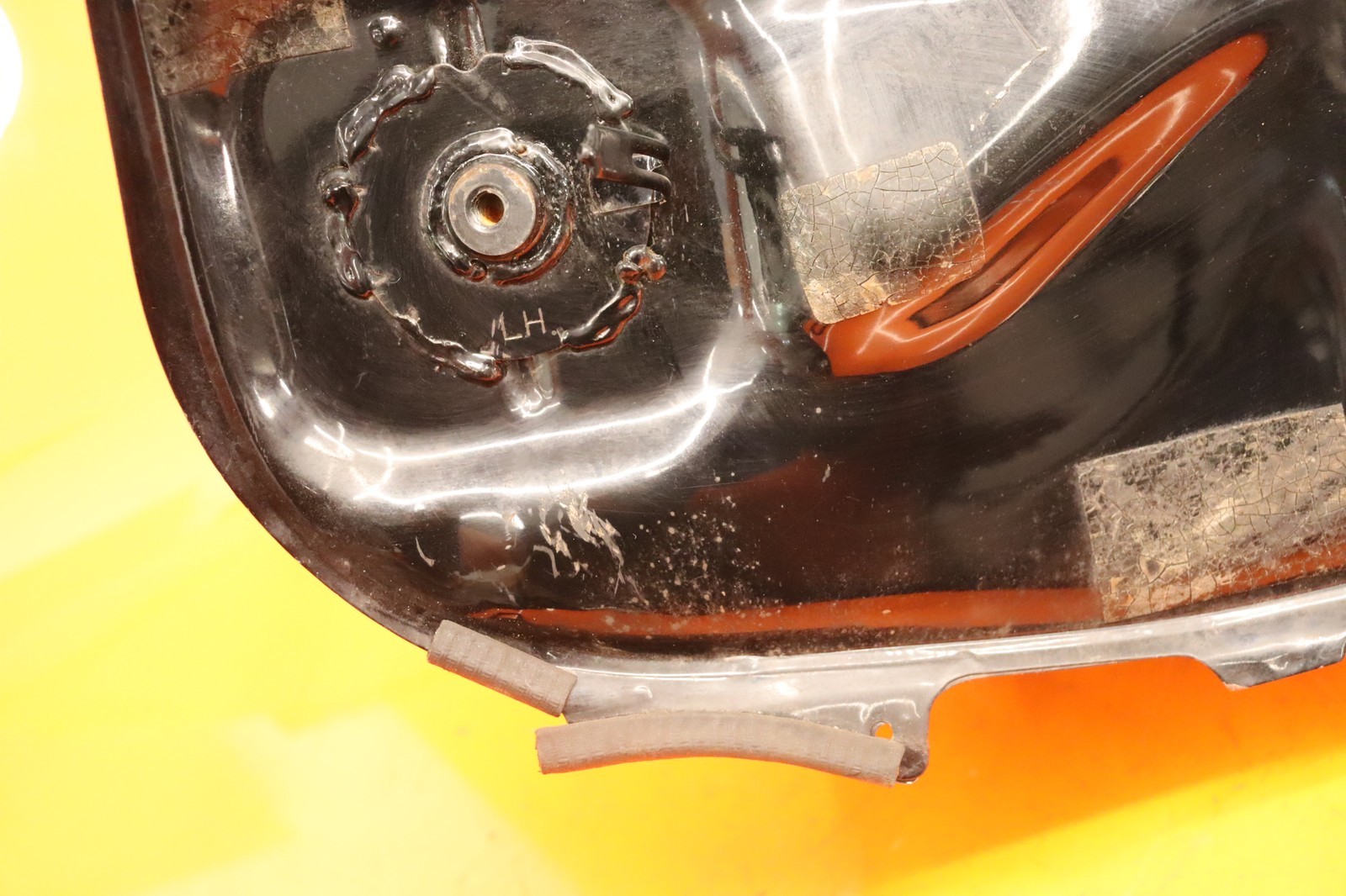 2005-2006 HONDA CBR600RR OEM GAS TANK FUEL CELL PETROL RESERVOIR