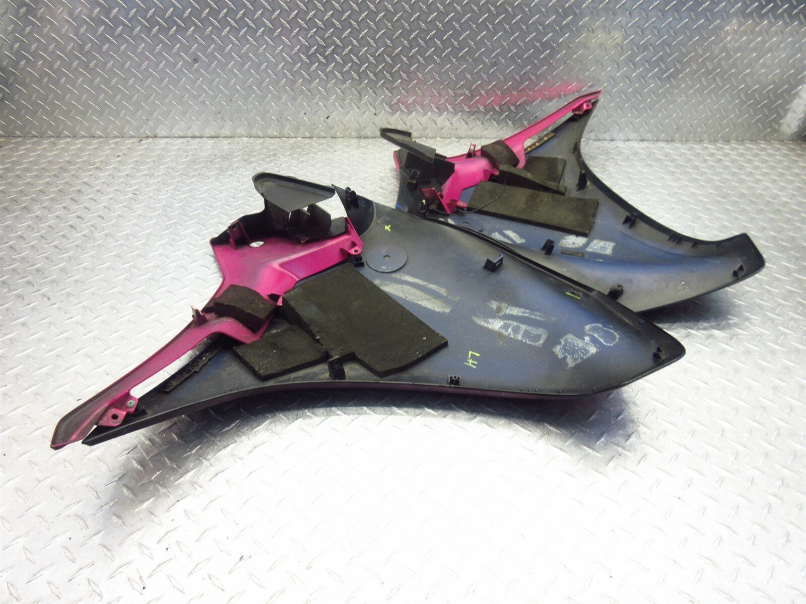 2012 12 13 Honda VFR1200 VFR1200F OEM Left Right Mid Cowls Fairings Body Panels