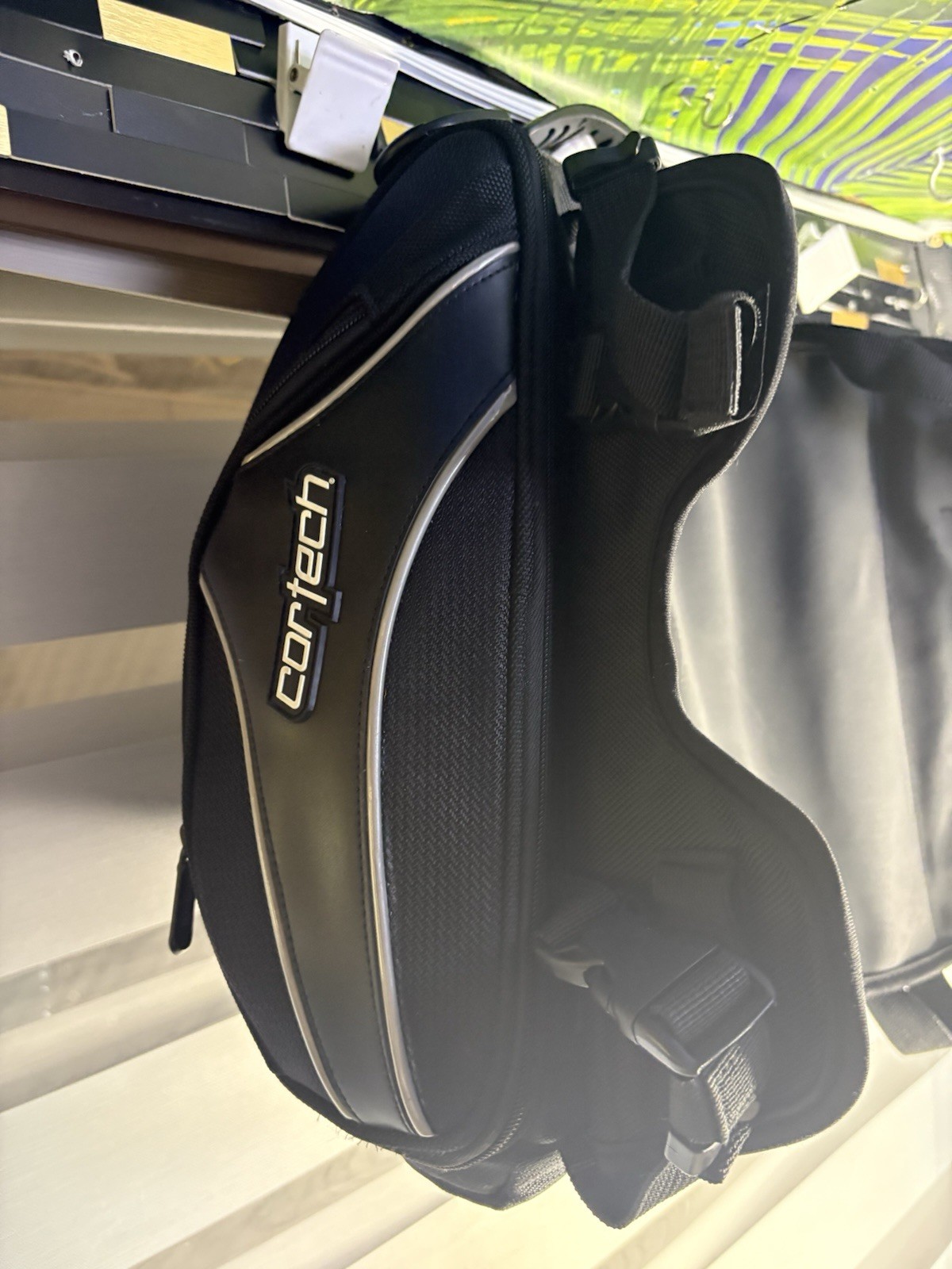 Cortech Super 2.0 Magnetic Mount Motorcycle Tank Bag Unisex 24 liters 13.4″ L x