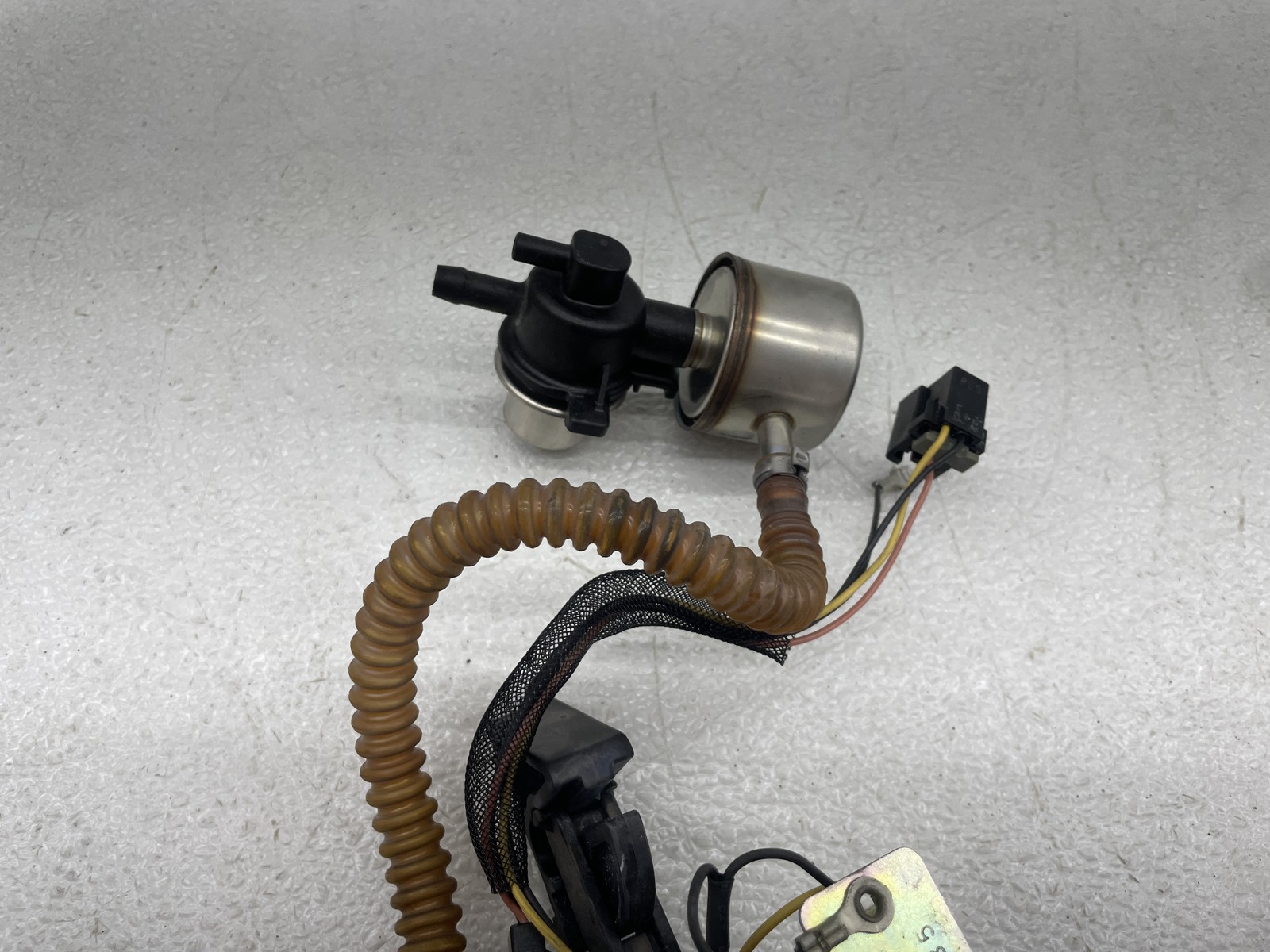 00-06 HARLEY-DAVIDSON ELECTRA GLIDE ULTRA CLASSIC FUEL PUMP W/ SENDING UNIT