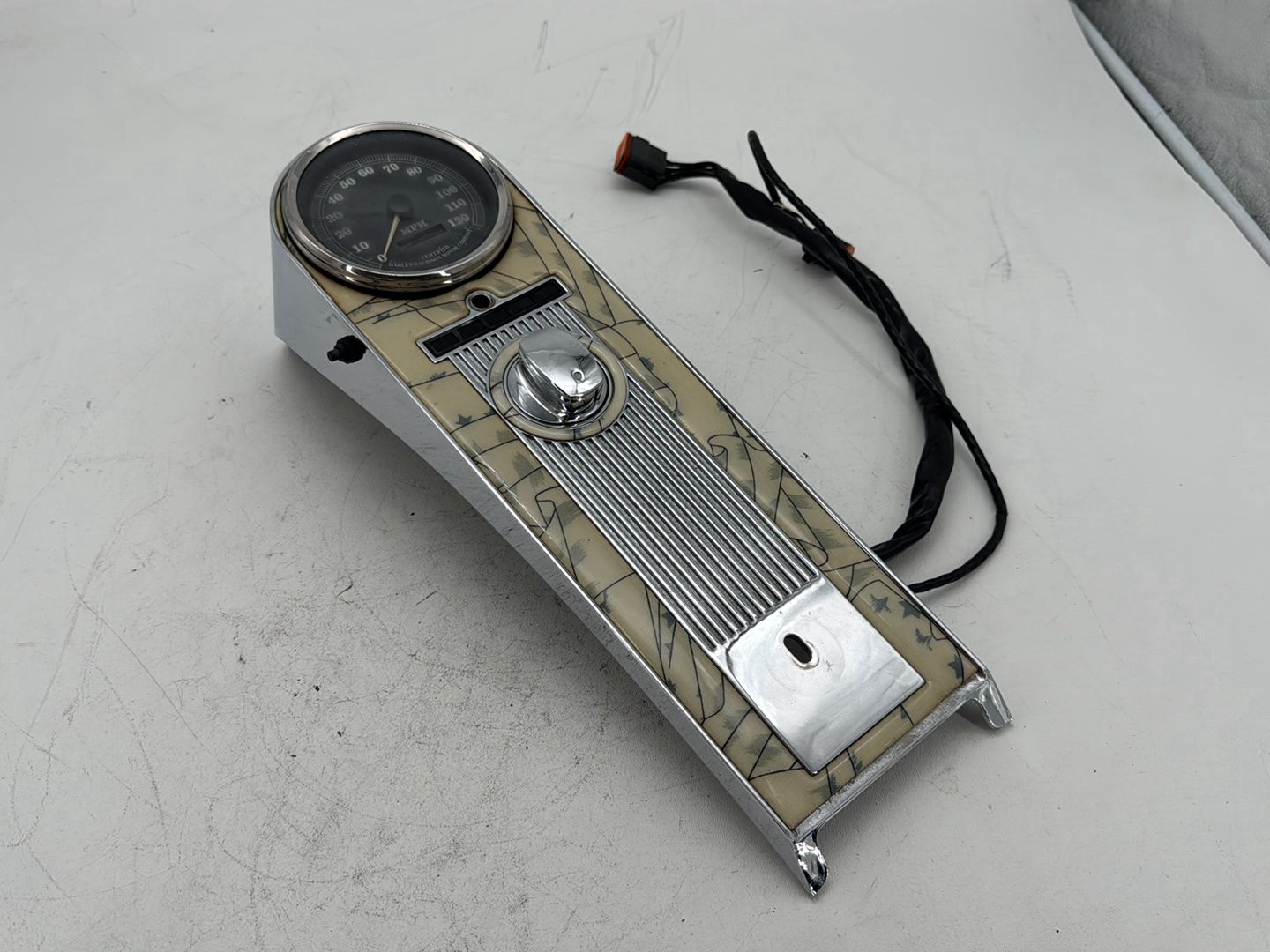 1996 Harley Road King Police Fuel Tank Dash Console Speedo NOKey Unknown mi.