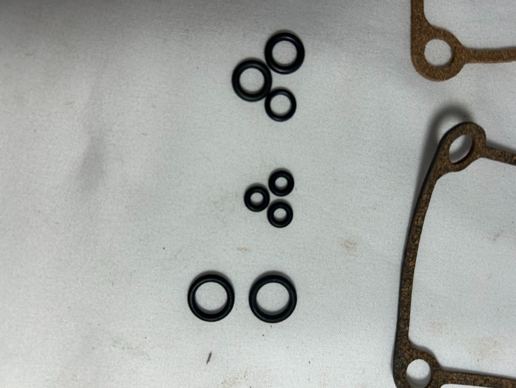 1978 BMW R80/7 Bing Airhead Carburetors Matched Pair 64/32/201 64/32/202 OEM