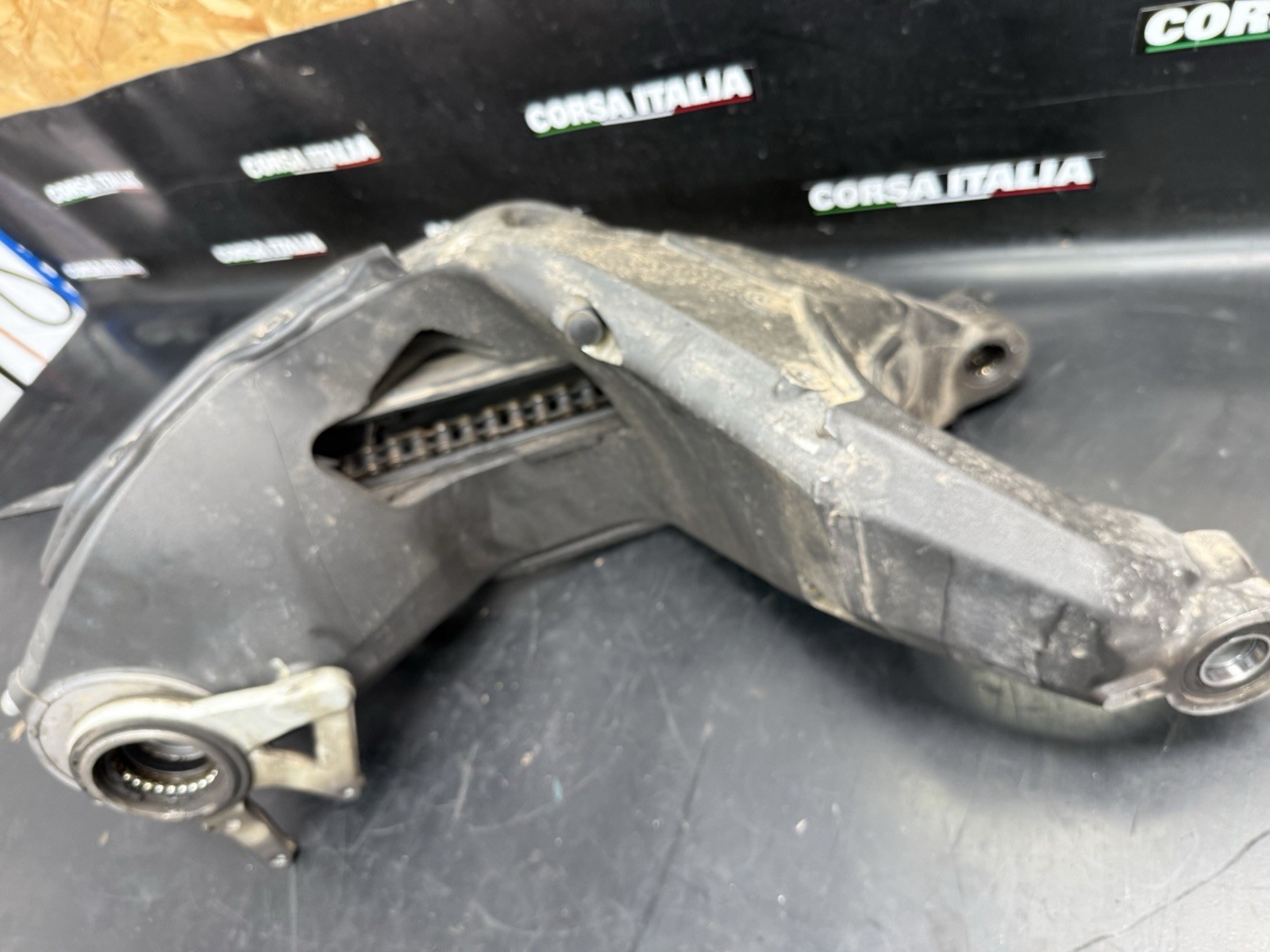 Oem Ducati Panigale 1199 S 1299 Rear Swingarm Swing Arm Hub Etc