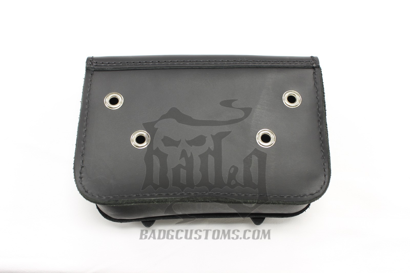 Harley DYNA Square Battery Cover Bag Genuine Leather – DBB03 BAD&G CustomS