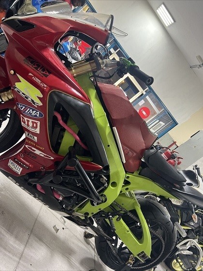 Crash cage – engine guard crash bar Suzuki GSX-R 600 750 (06-10) stunt drift