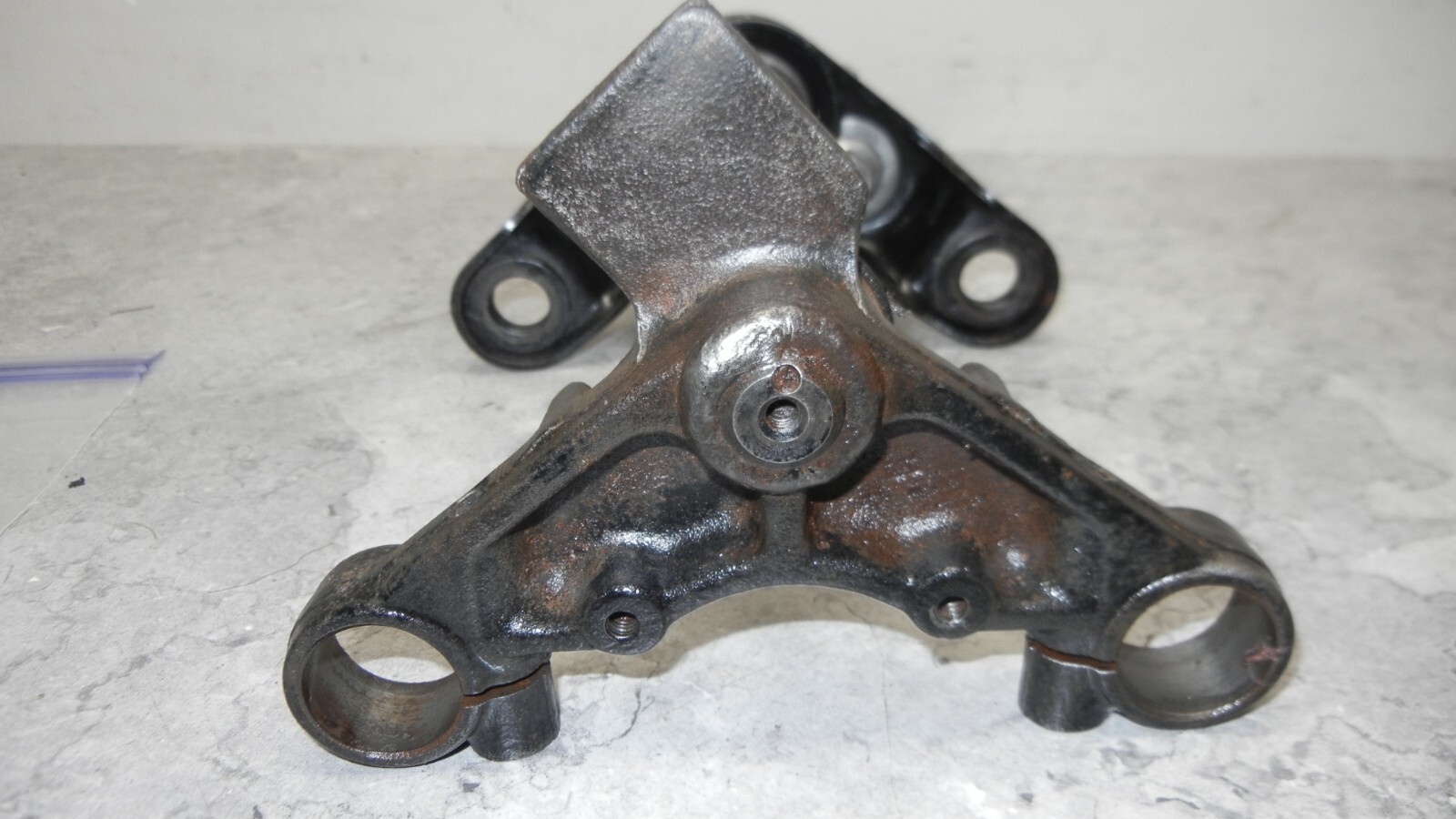 1979 HONDA XR80A XR 80 A TRIPLE TREE STEERING STEM FORK CLAMPS 53200-176-000