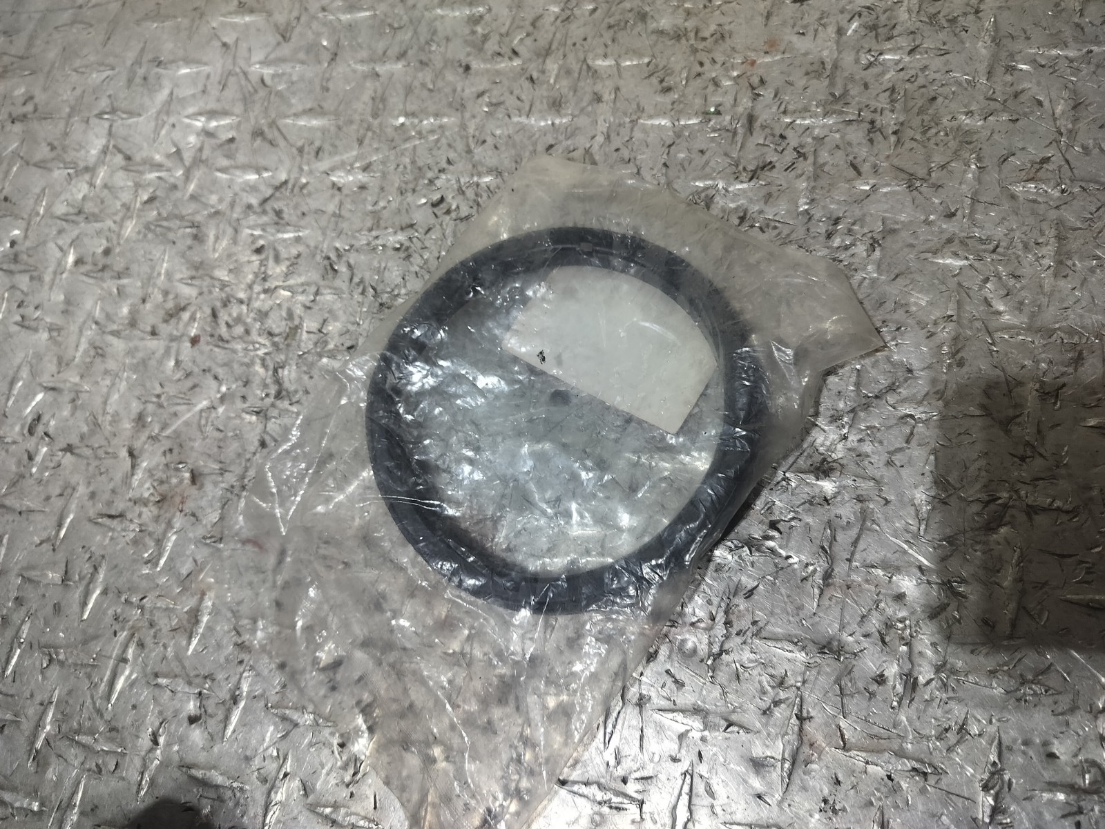 HONDA CBR 1000rr CBR600re FUEL TANK SEAL 17543-MEE-000