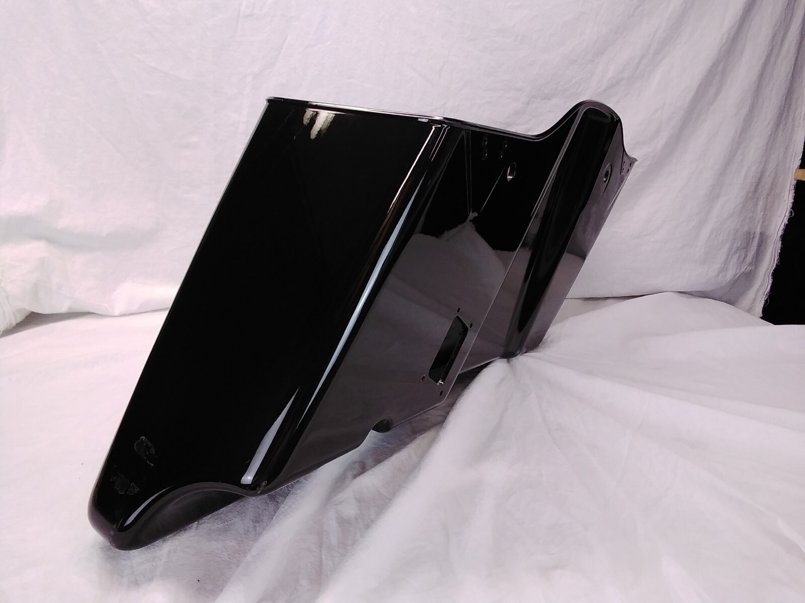 HARLEY DAVIDSON 14 – 22 TOURING EXTENDED TWISTED CHERRY LH SADDLEBAG 90200730