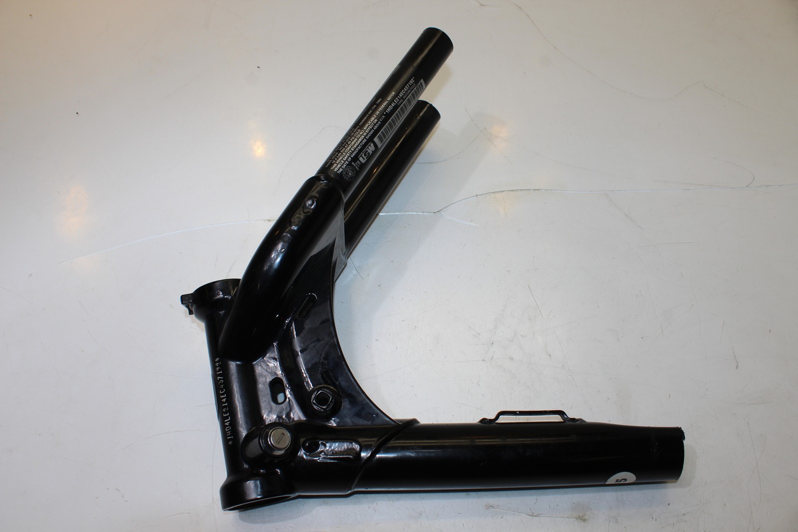 2014 Harley-Davidson Sportster 883 Front Support Frame Body Main Chassis SALVAGE
