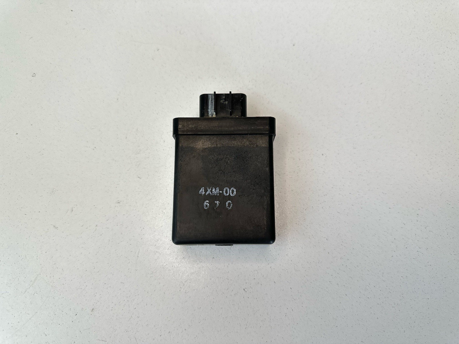 OEM 97 98 99 YAMAHA YZ 125 YZ125 ENGINE MOTOR CDI IGNITOR BOX 4XM-85540-01-00