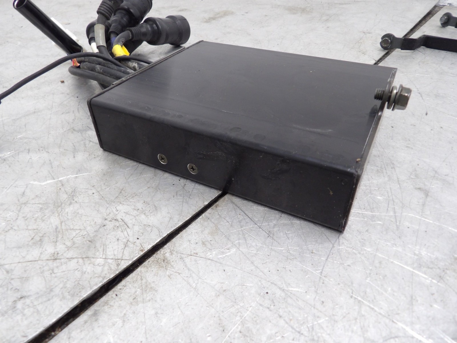 2006 Yamaha Royal Star Venture Audio Radio Power Amplifier Module Unit