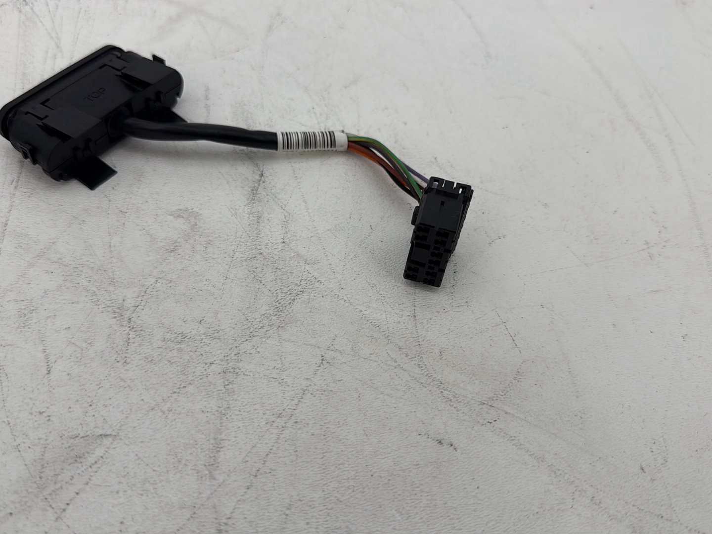 2011 Harley Electra Glide Ultra FLHTK OEM Dash Indicator Lamp Wire Plug In