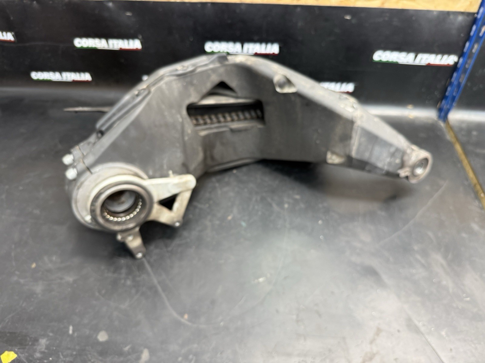 Oem Ducati Panigale 1199 S 1299 Rear Swingarm Swing Arm Hub Etc