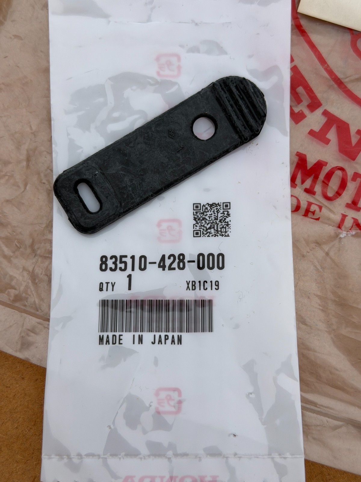 NOS GENUINE Honda Tool Box & Rubber Latch Strap for CL100, XL125, XL250, XL500