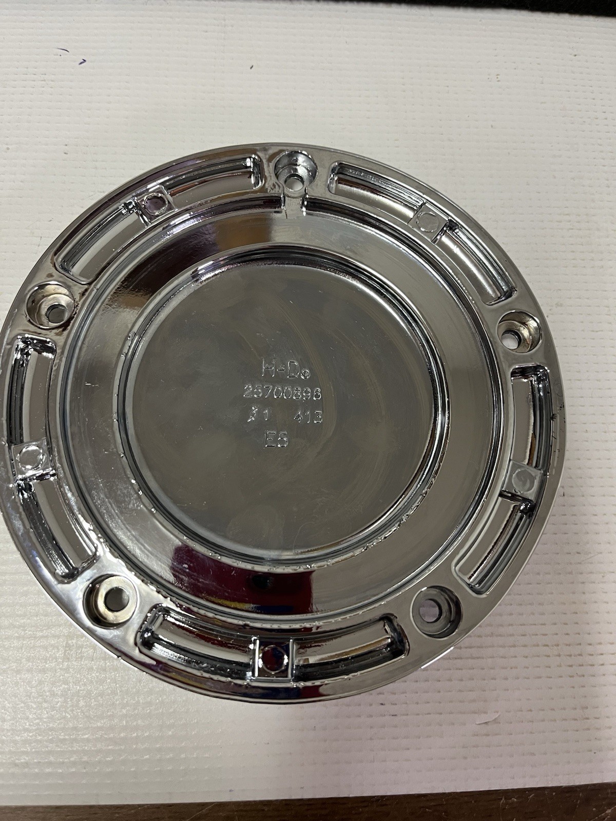 HARLEY-DAVIDSON 5 Hole ‘16 & Later M8 CHROME 114 CI DERBY COVER 25700896