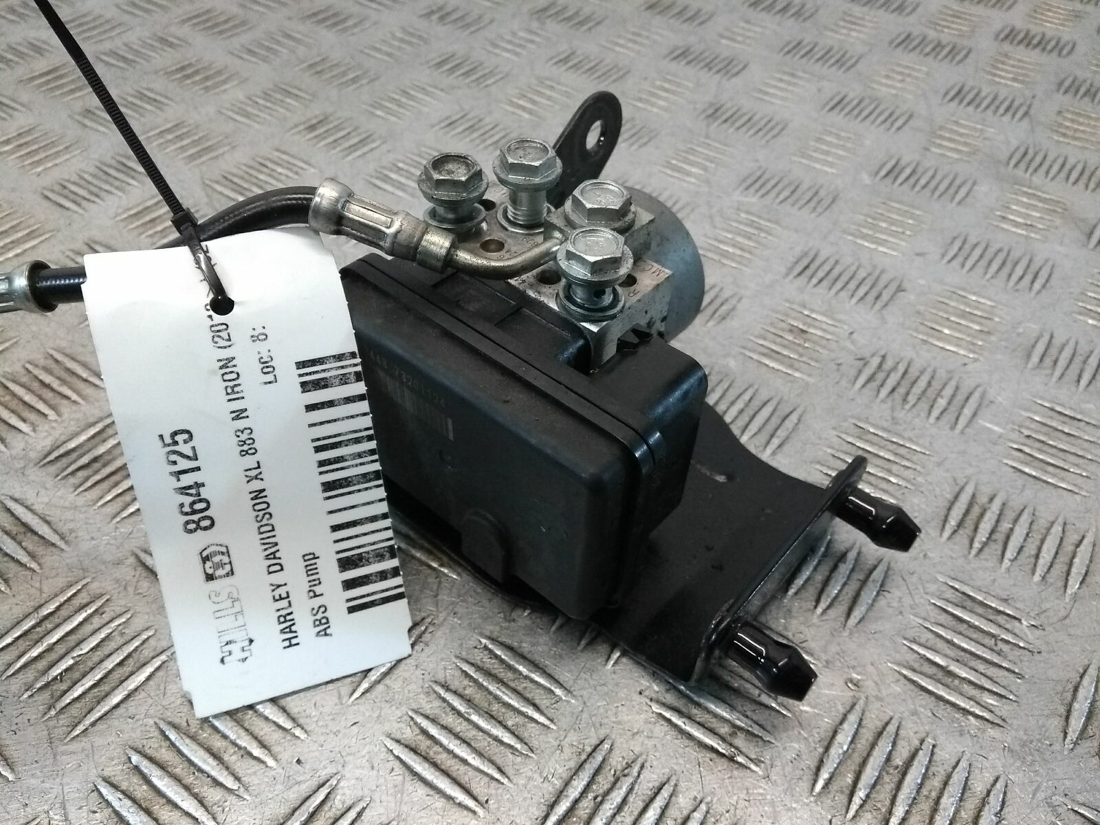 2018 HARLEY DAVIDSON XL SPORTSTER IRON 883 XL883N 18 ABS Pump