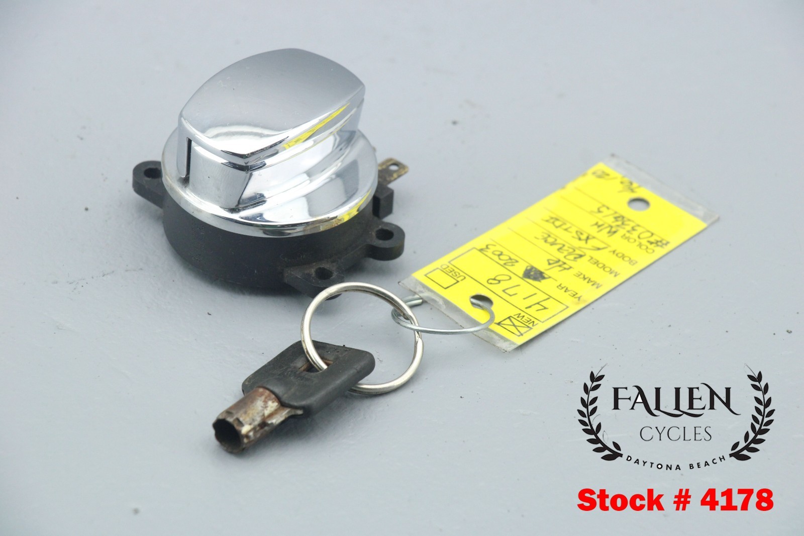 2003 Harley Softail Deuce Ignition Switch Knob Assembly + KEY VIDEO #4178