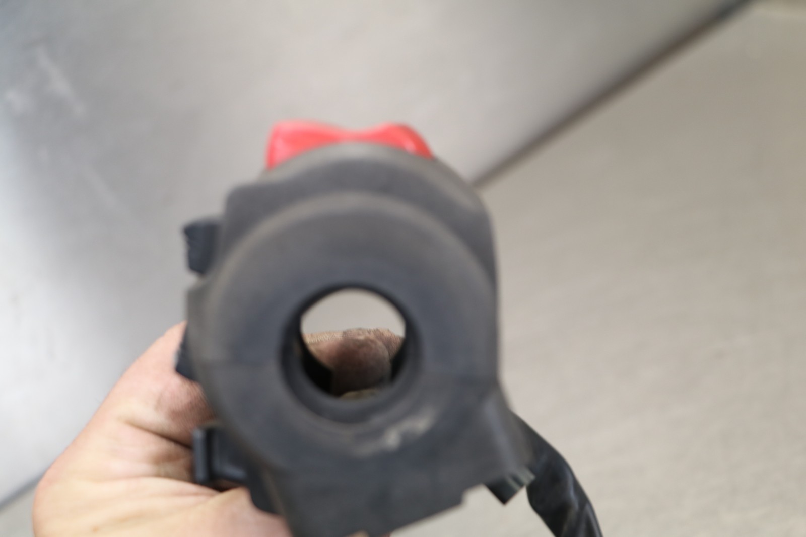 08-09 SUZUKI GSXR600 GSXR 600 RIGHT CLIP ON HANDLE KILL OFF START SWITCH
