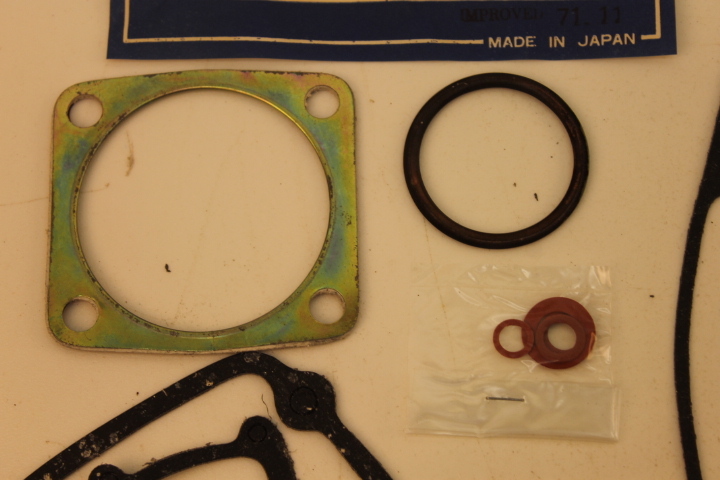 NOS NEW SCM KAWASAKI F2 F2TR COMPLETE GASKET SET