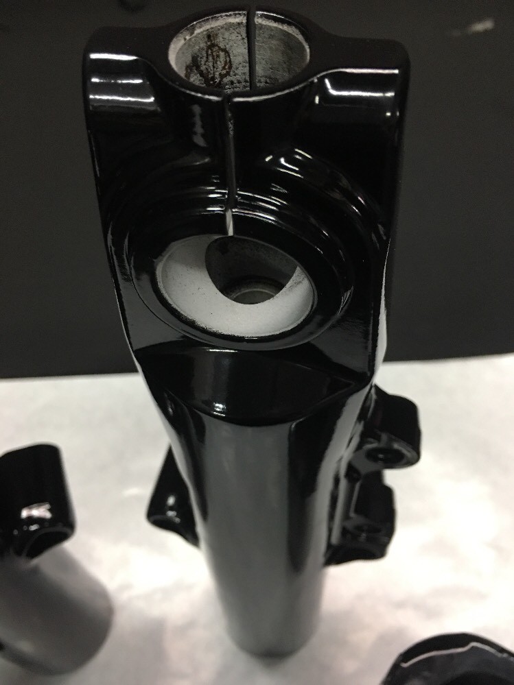 Harley TOURING 2014-2026 ELECTRA GLIDE Fork Sliders LEGS GLOSS BLACK POWDER COAT