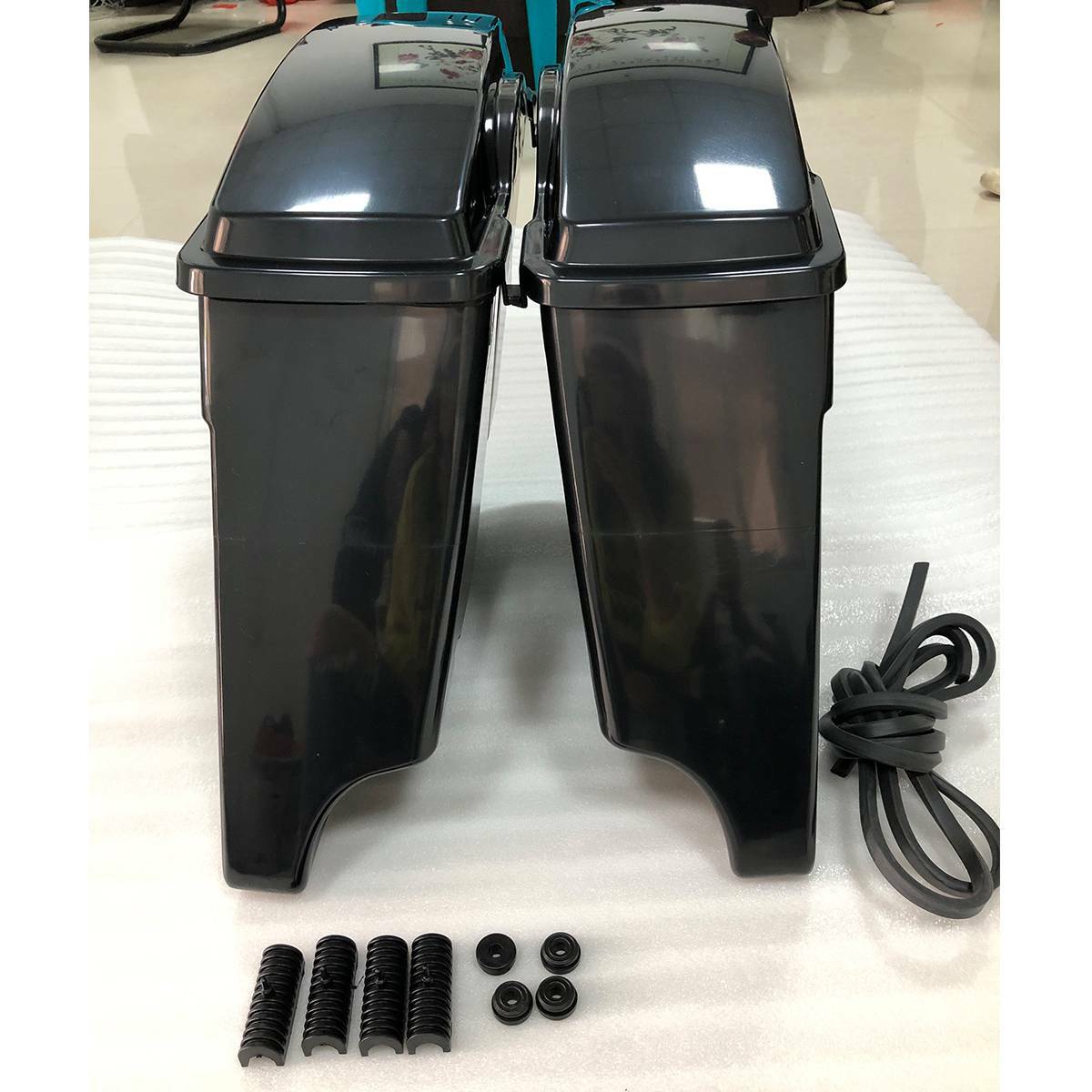 New Style Stretched Extended Hard Saddle Bags Saddlebags Fit For Harley Touring