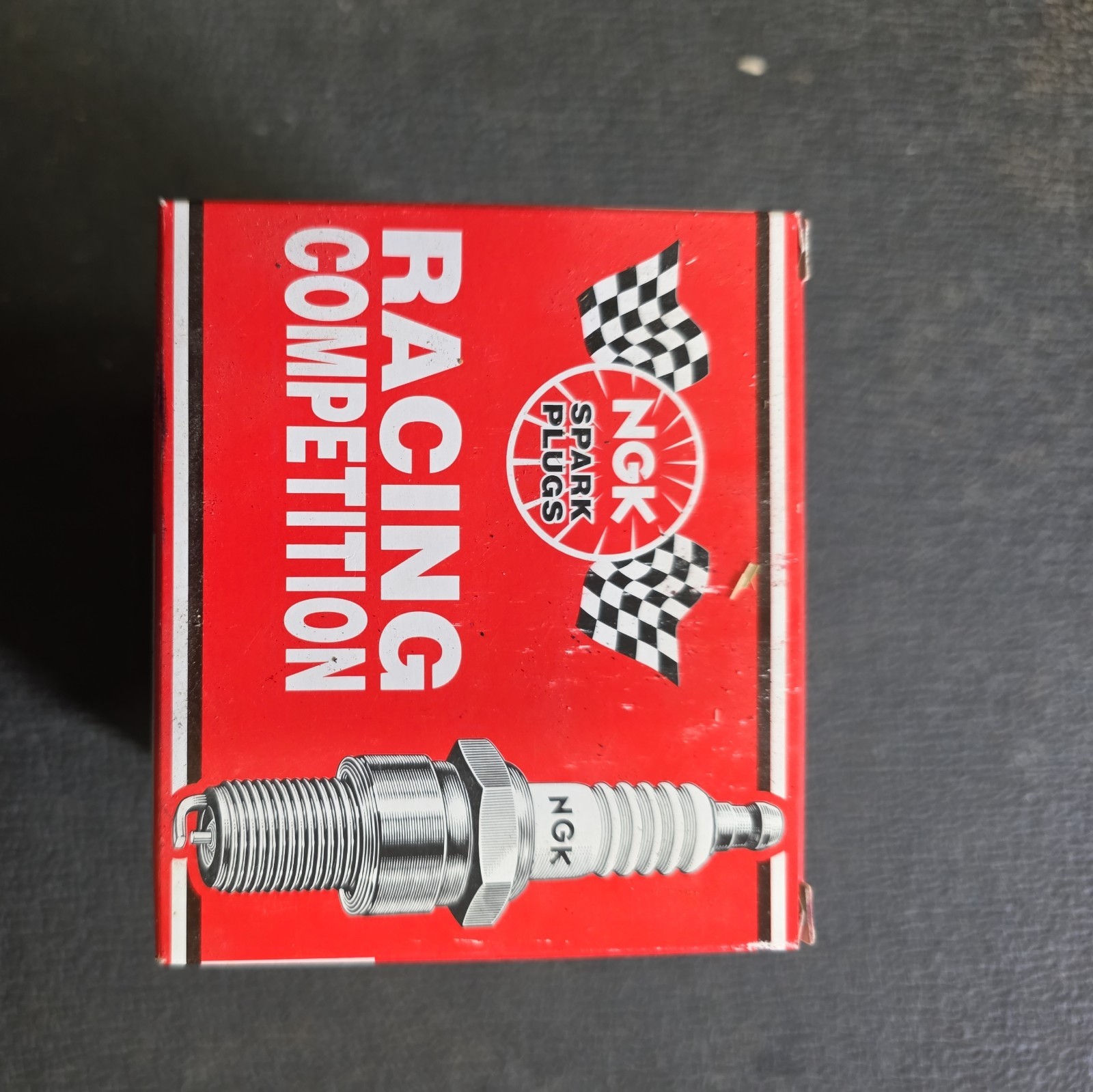 4 Plugs of NGK Racing Spark Plugs BR8EG/3130 New 5 Boxes Available Fast Shipping