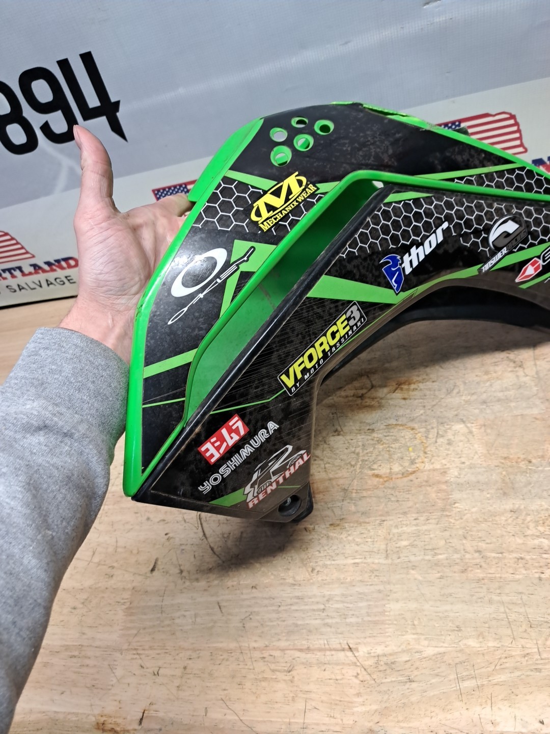 2009 Kawasaki KLX 140 klx140 tank cover plastic body panel cowl fairing R9