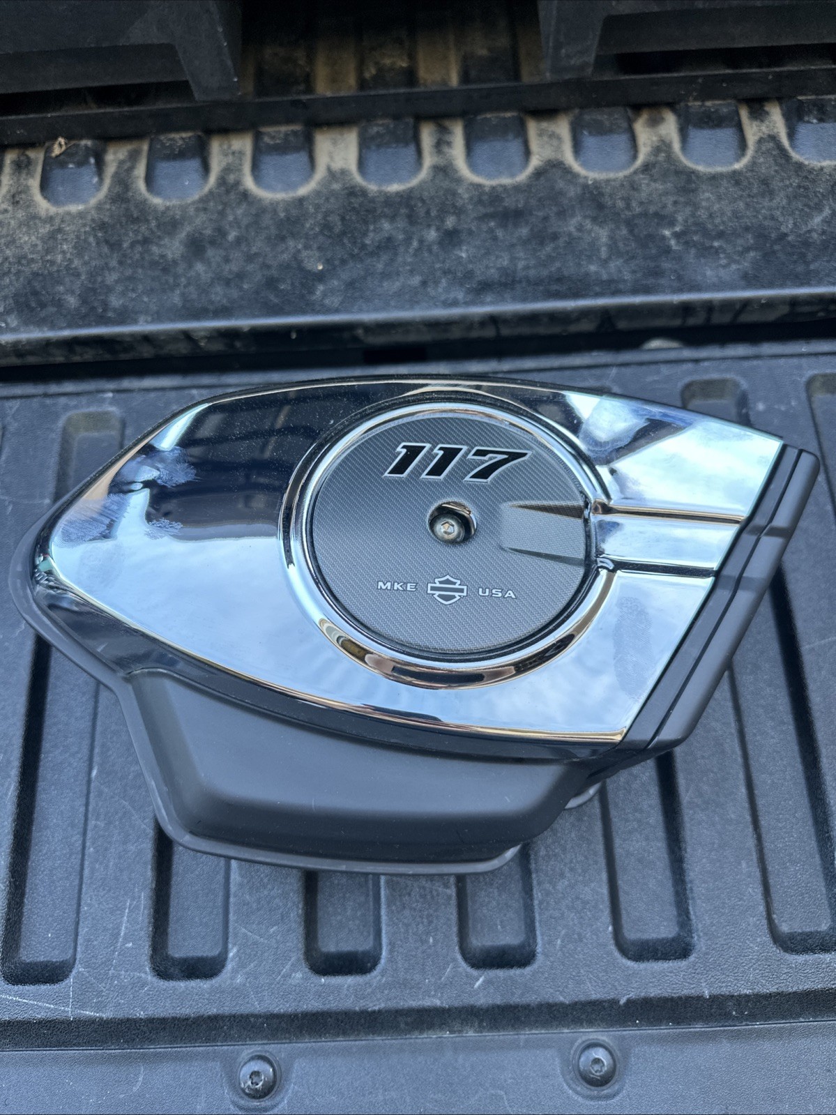 Harley-Davidson Touring Stock 117 M8 Air Cleaner Chrome And Black