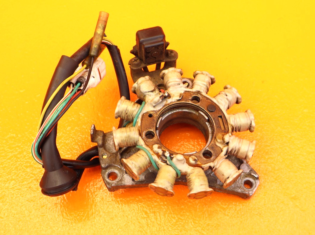 1995 – 2006 Yamaha Banshee Yfz350 Stator Magneto Generator 3GG-85510-01-00