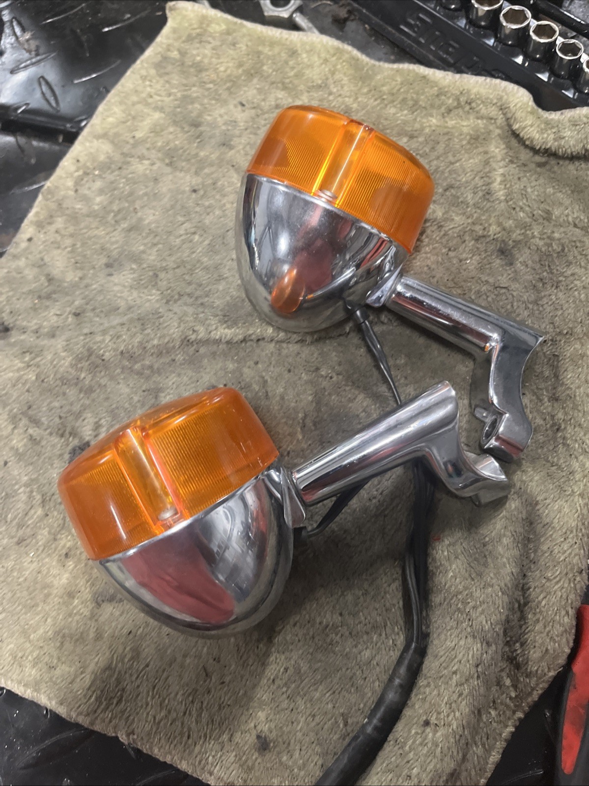 1991 Harley FXRS Lowrider Convertible Front Turn Signal Mount Set CHROME OEM FXR