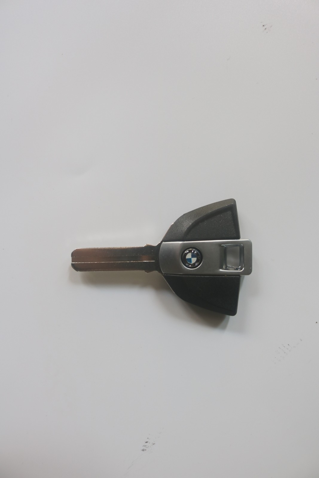 X1 Key Blanks For BMW MC05 C600 Sport C650GT G310R G310GS C1-200 C1 F650 F650GS