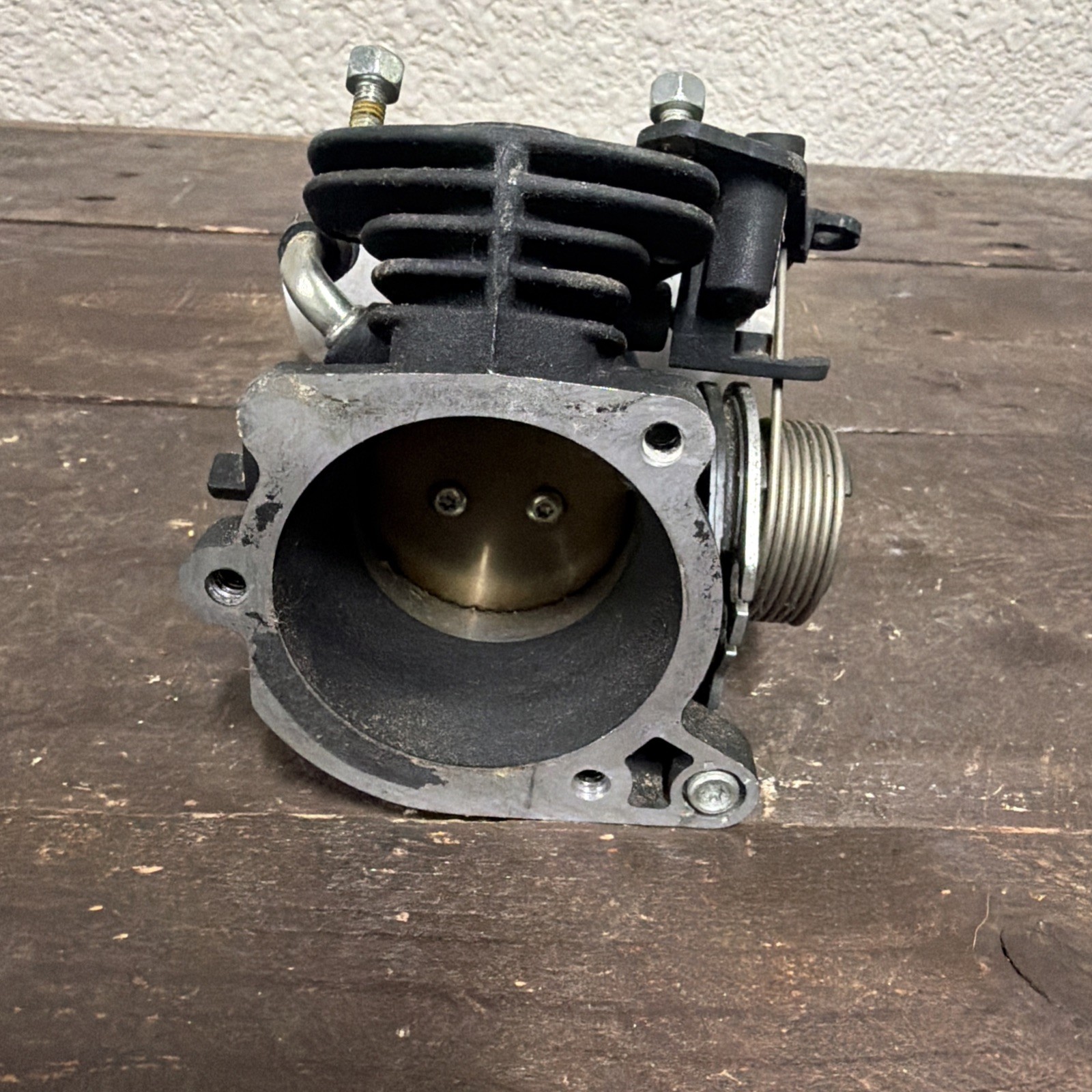 2001 – 2005 GENUINE HARLEY DAVIDSON TWIN CAM 88 THROTTLE BODY ASSEMBLY GOOD