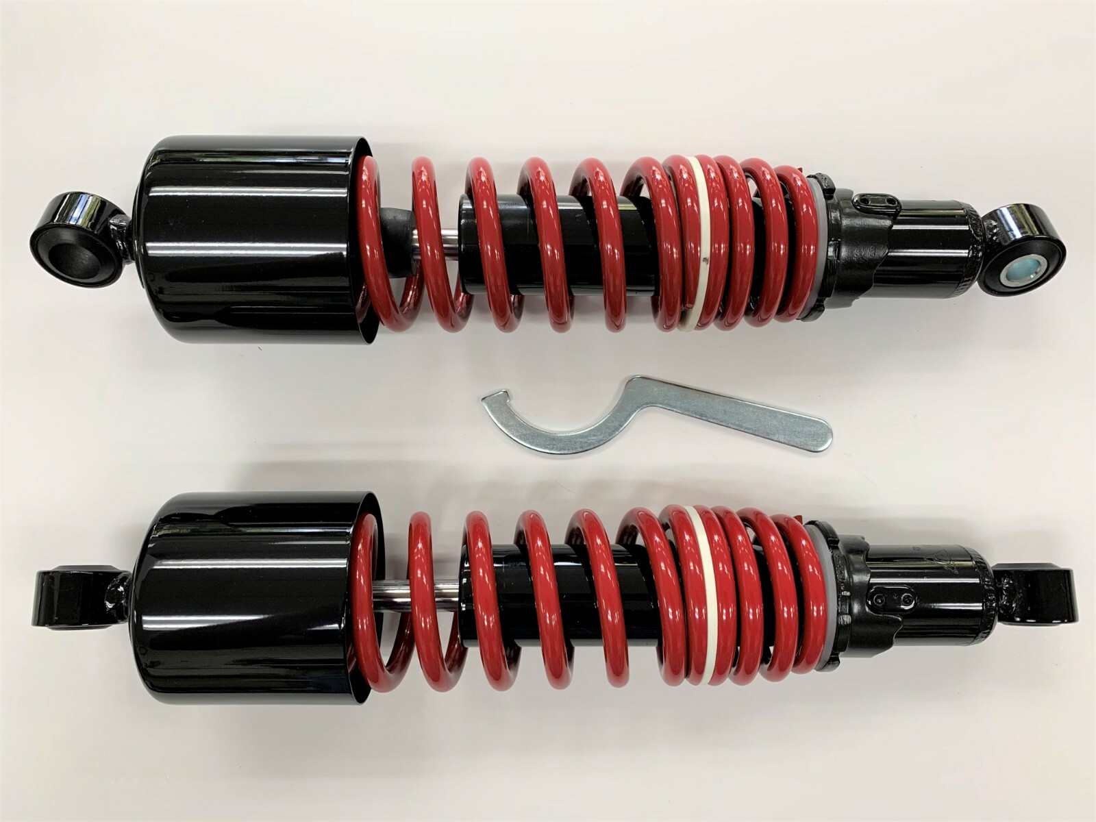 Honda VF700C Magna 12.75″ Black Red Dual Spring Shocks