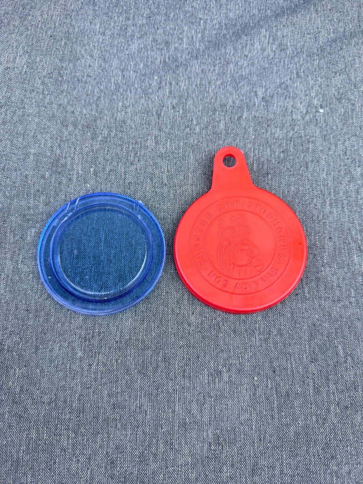 VINTAGE BIEMME RED TAX DISC HOLDER – LAMBRETTA VESPA VIGANO ULMA SUPER MOD 60s