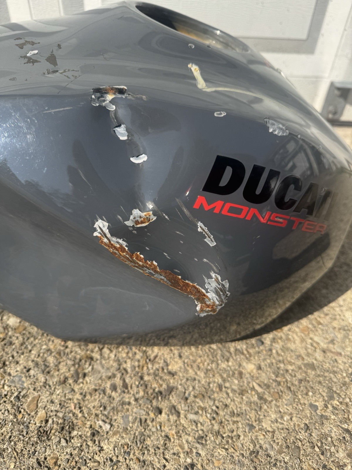 DUCATI OEM MONSTER GAS TANK 695 620 800 1000