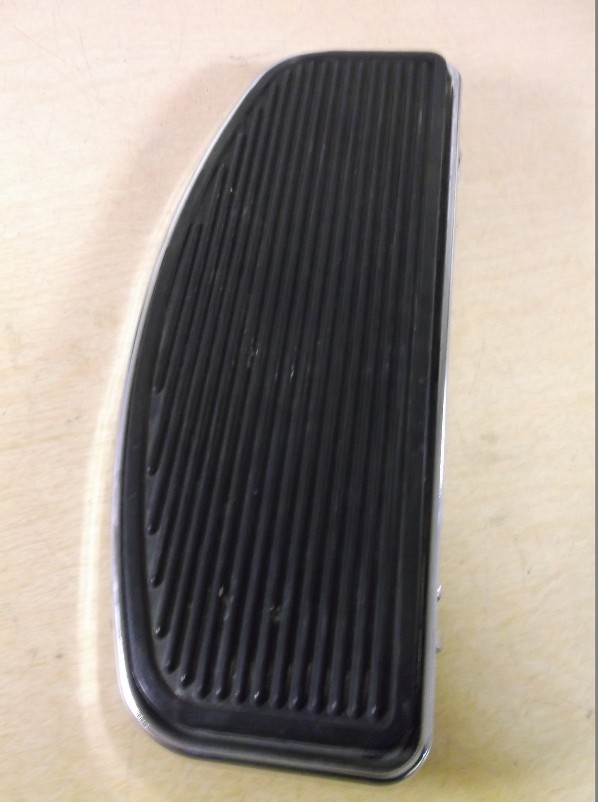Harley Davidson Footboard Insert, Chrome and Black Rubber *FREE SHIPPING*