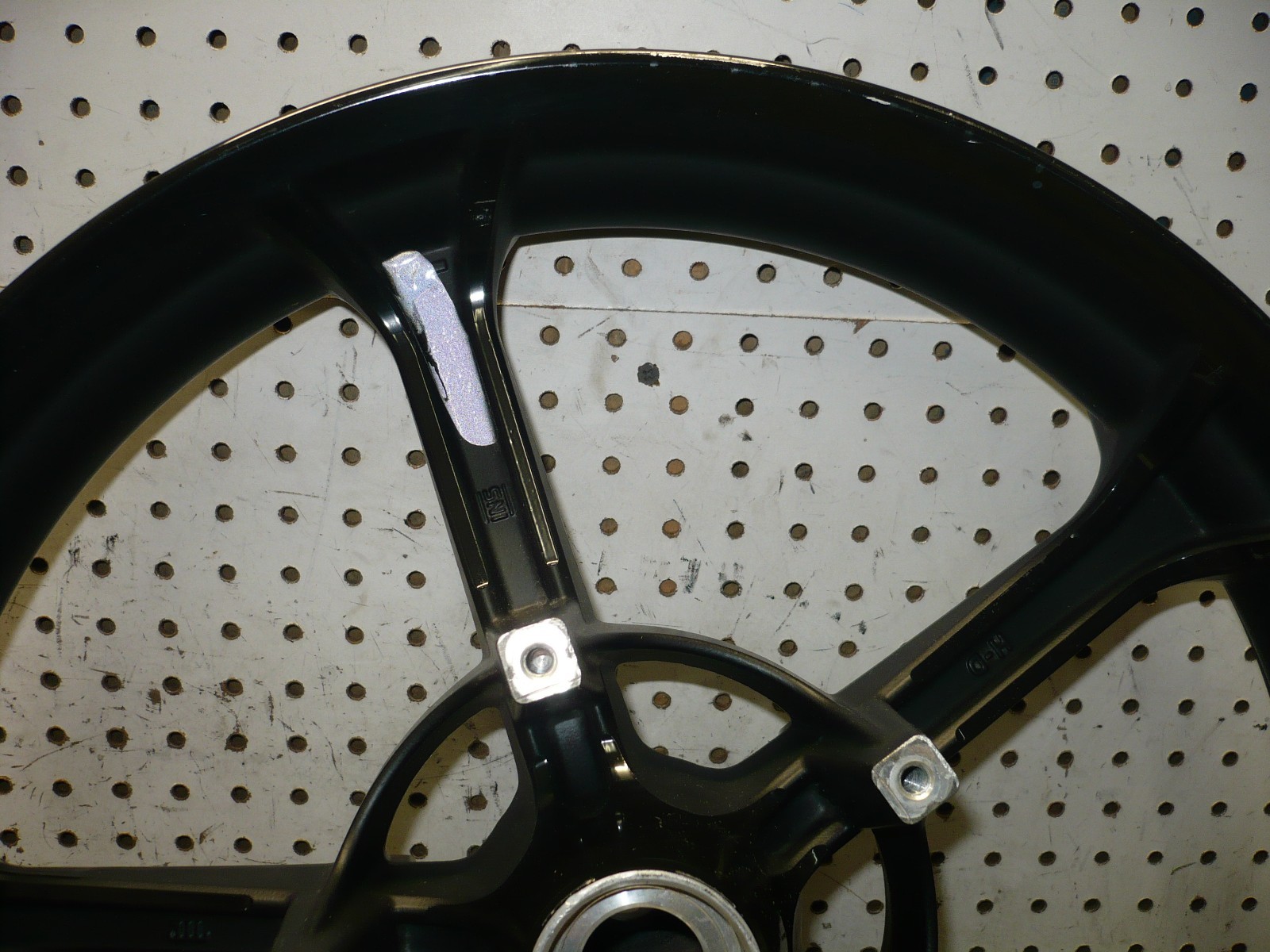 HD HARLEY 00 23 TOURING CVO TOMAHAWK FRONT WHEEL RIM 19X3.50 5 SPOKES